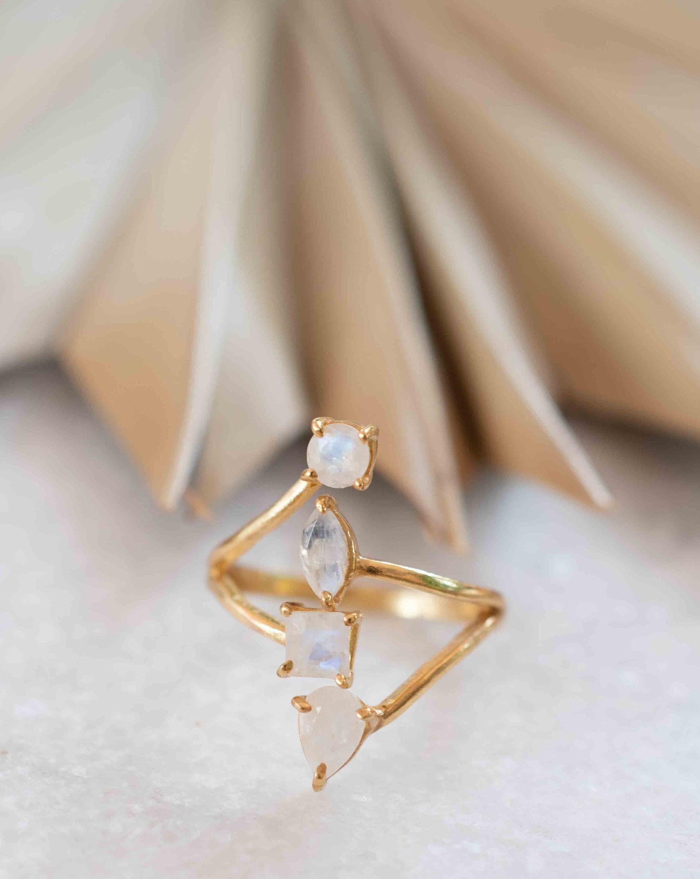 Moonstone Ring ~ Natural Stone ~ 18k Gold Plated ~ Jewelry ~ Handmade ~ Statement Ring ~ Boho ~ MR305