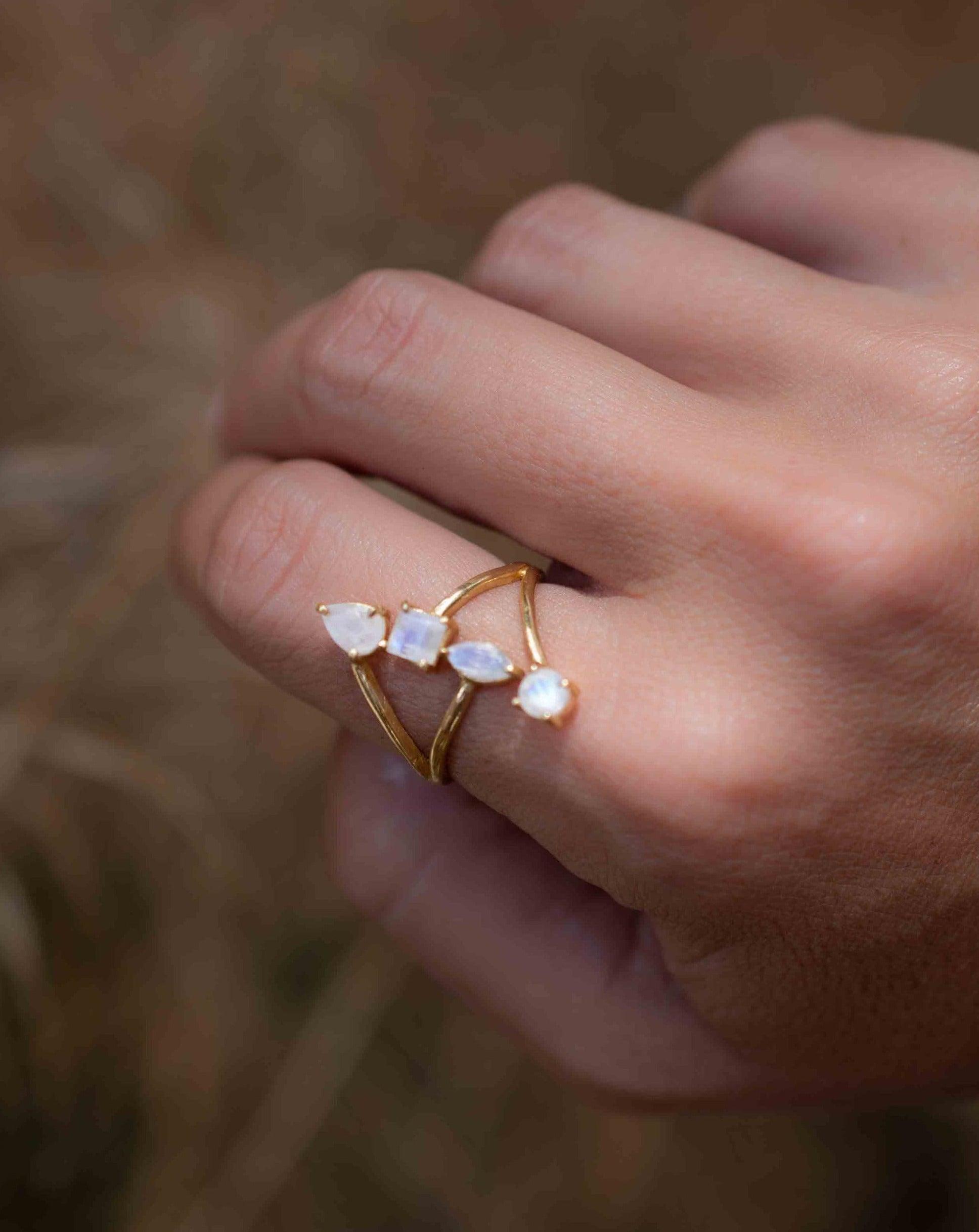 Moonstone Ring ~ Natural Stone ~ 18k Gold Plated ~ Jewelry ~ Handmade ~ Statement Ring ~ Boho ~ MR305