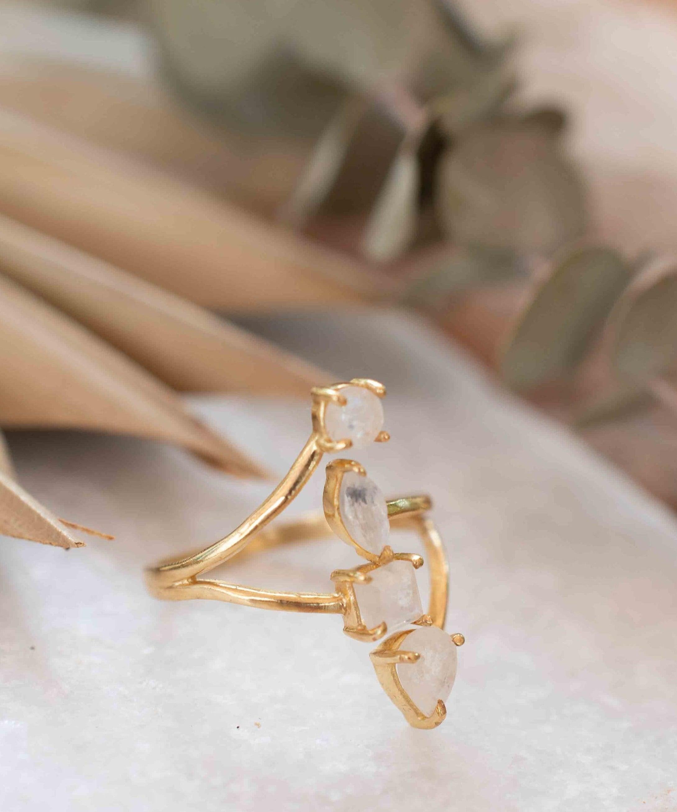 Moonstone Ring ~ Natural Stone ~ 18k Gold Plated ~ Jewelry ~ Handmade ~ Statement Ring ~ Boho ~ MR305
