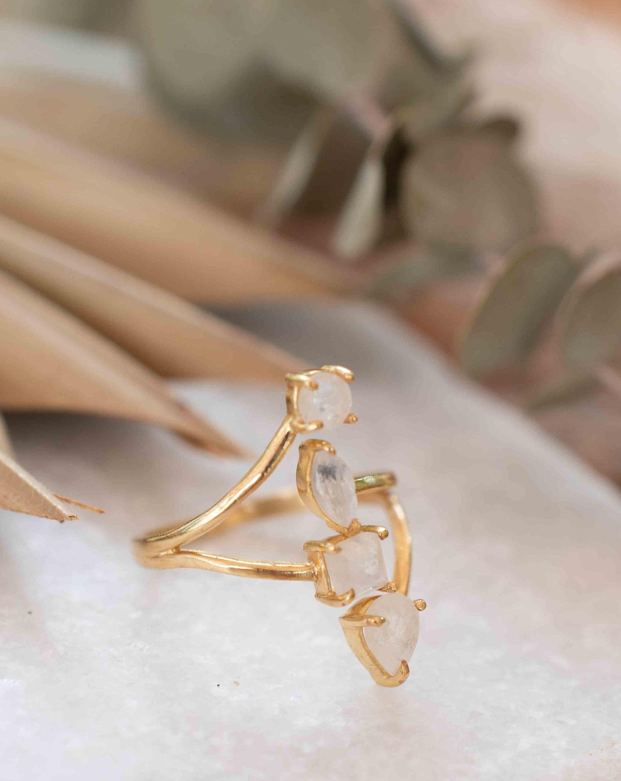 Moonstone Ring ~ Natural Stone ~ 18k Gold Plated ~ Jewelry ~ Handmade ~ Statement Ring ~ Boho ~ MR305