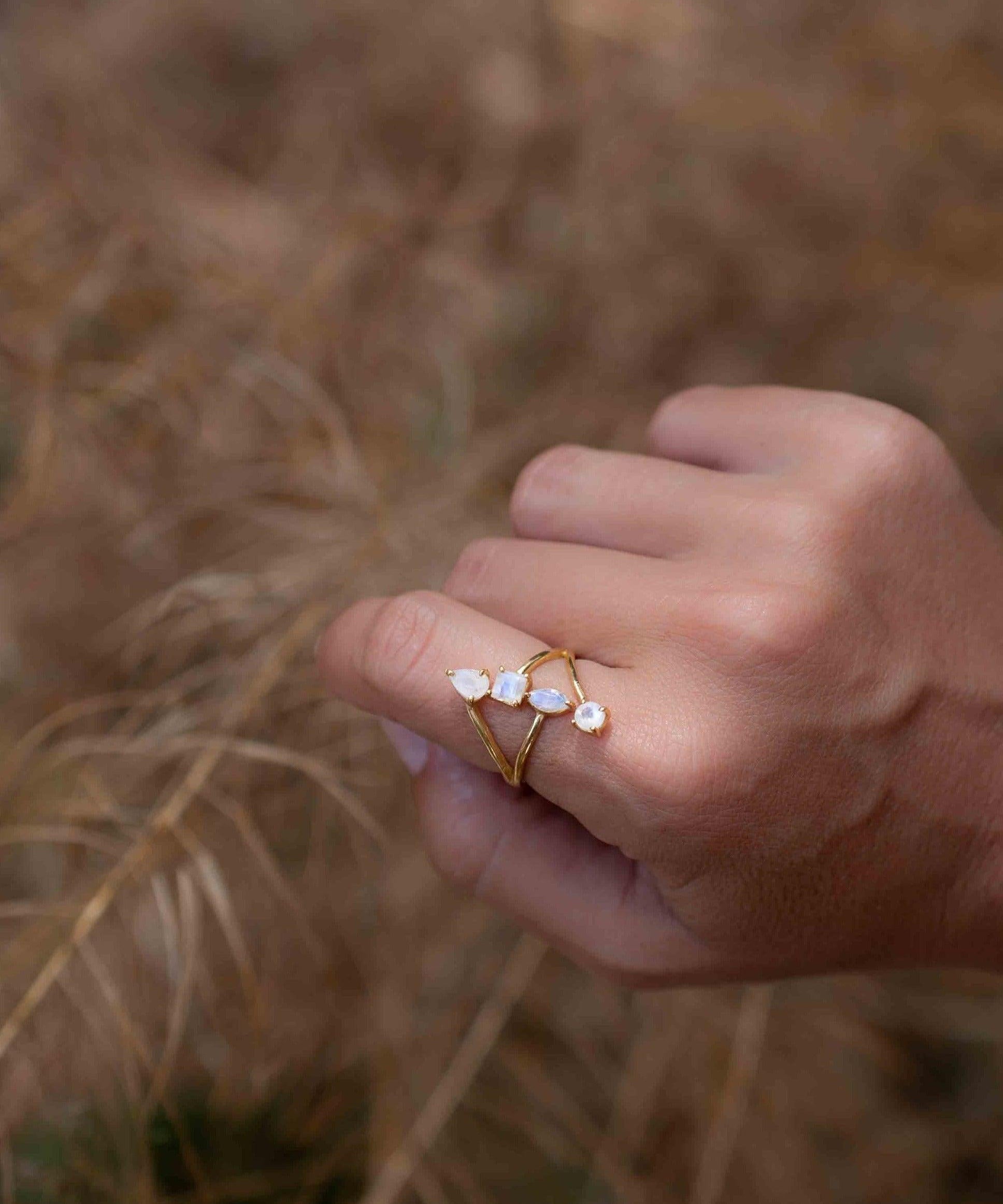 Moonstone Ring ~ Natural Stone ~ 18k Gold Plated ~ Jewelry ~ Handmade ~ Statement Ring ~ Boho ~ MR305