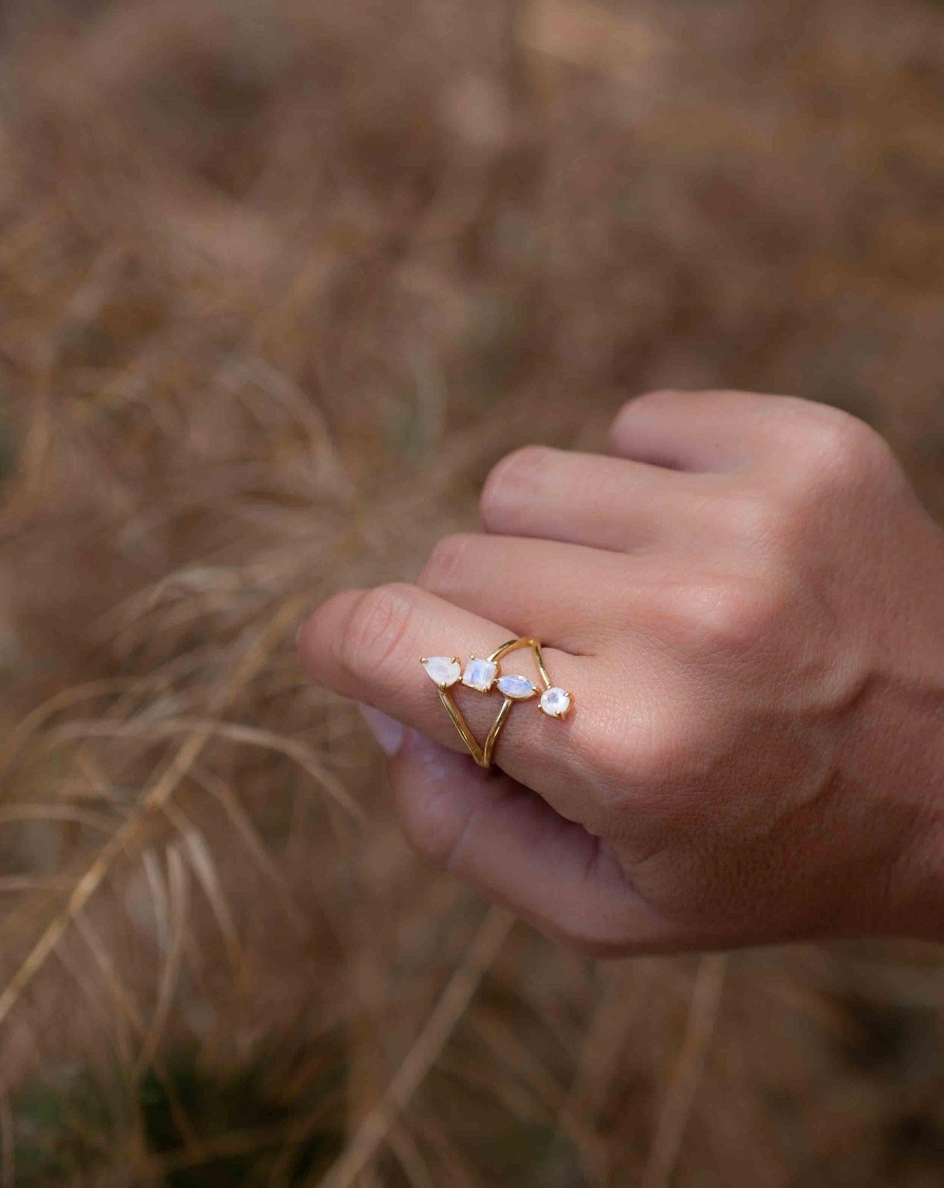 Moonstone Ring ~ Natural Stone ~ 18k Gold Plated ~ Jewelry ~ Handmade ~ Statement Ring ~ Boho ~ MR305