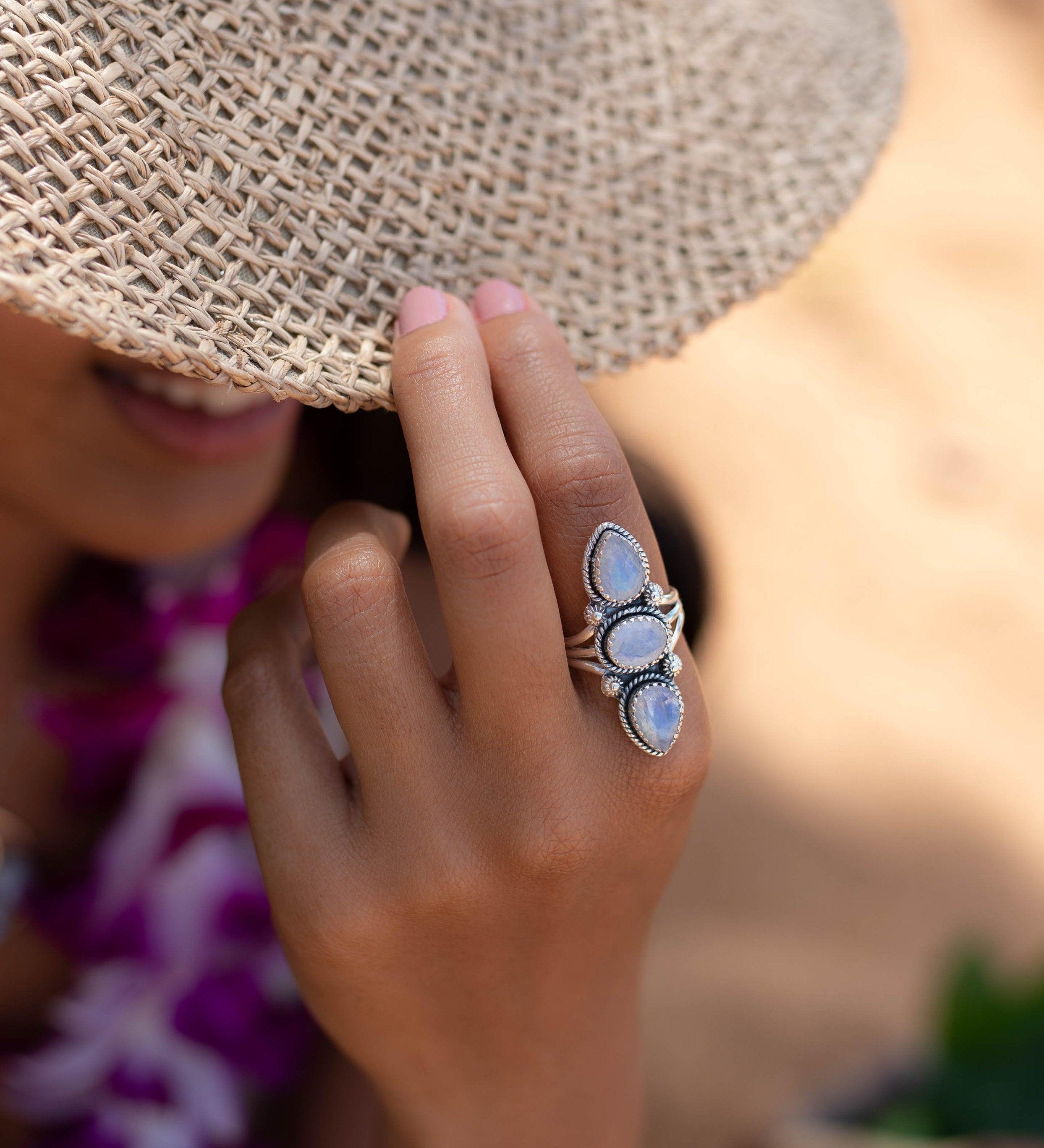 Moonstone Ring ~  Sterling Silver 925 ~ Handmade ~ Gemstone ~ Statement ~ Everyday ~ Hippie ~Bohemian~June Birthstone ~ MR246