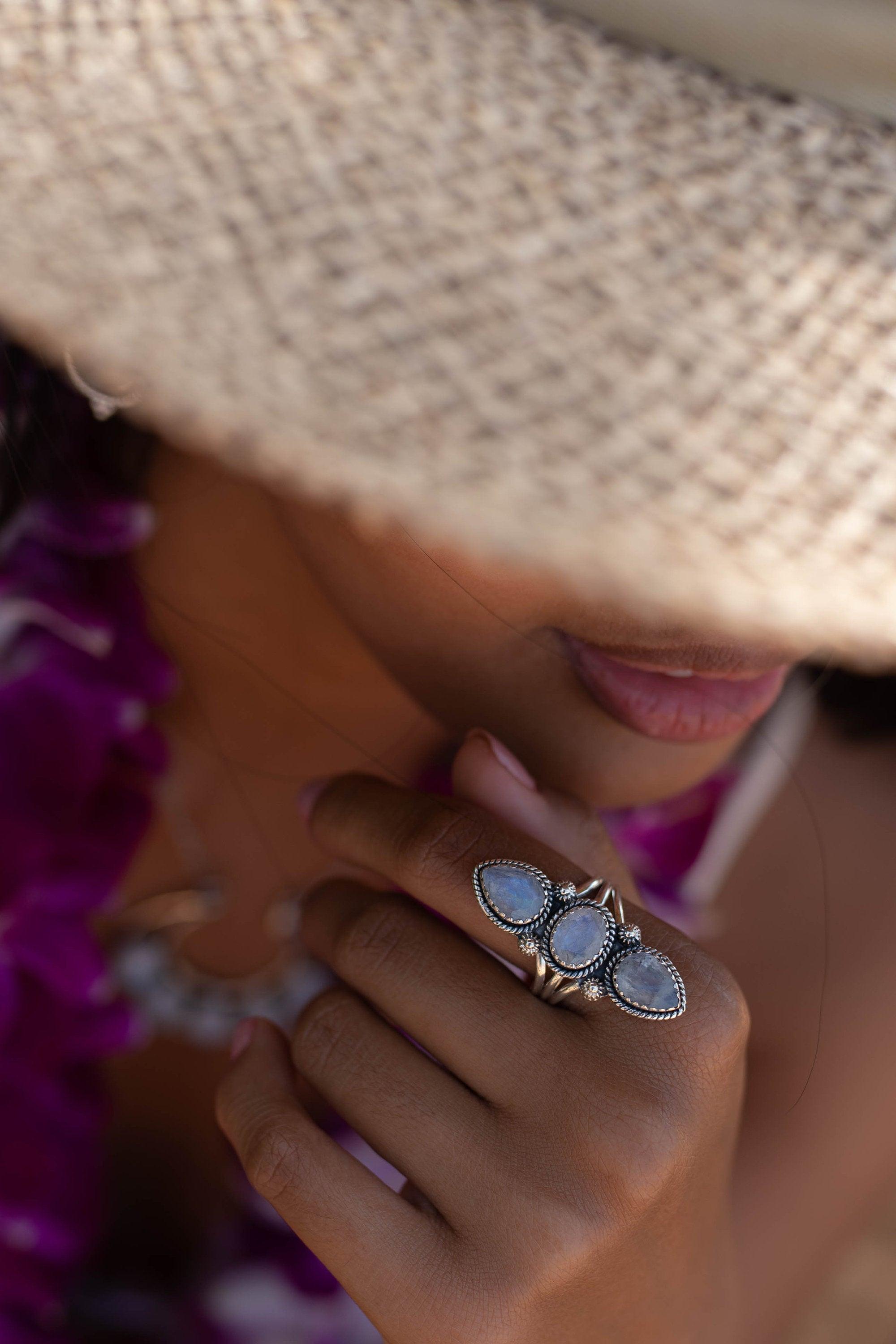 Moonstone Ring ~  Sterling Silver 925 ~ Handmade ~ Gemstone ~ Statement ~ Everyday ~ Hippie ~Bohemian~June Birthstone ~ MR246
