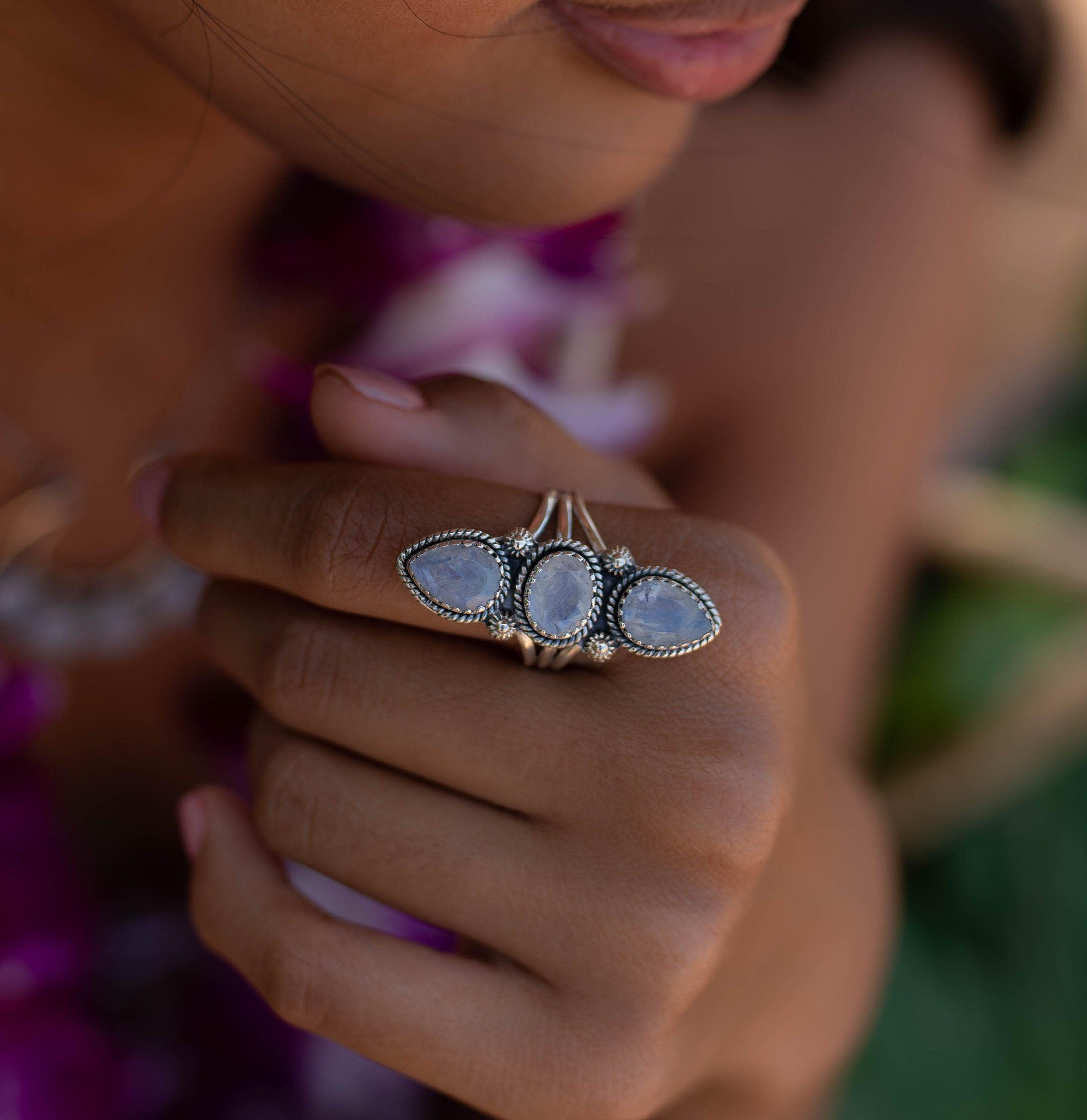 Moonstone Ring ~  Sterling Silver 925 ~ Handmade ~ Gemstone ~ Statement ~ Everyday ~ Hippie ~Bohemian~June Birthstone ~ MR246