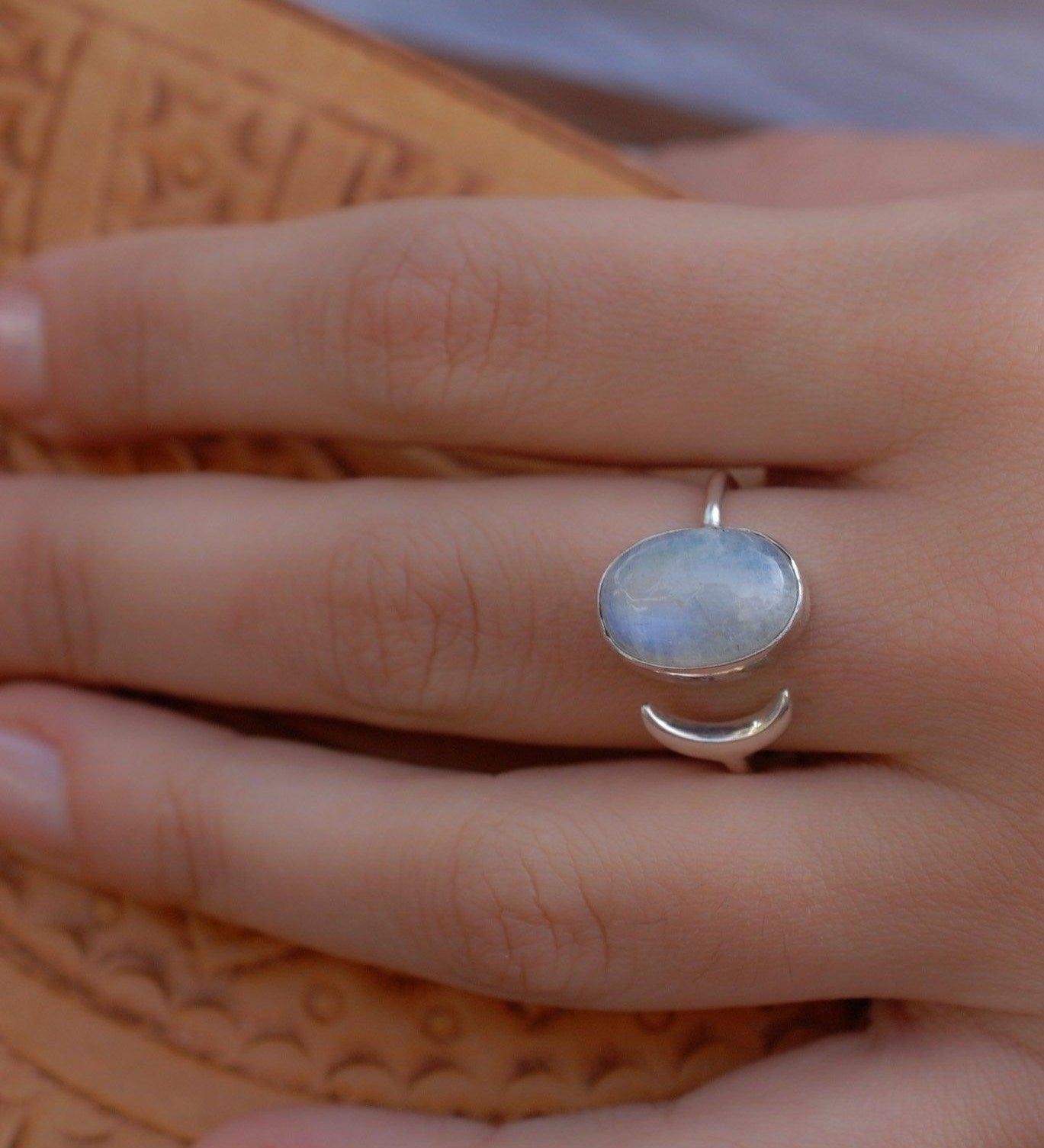 Moonstone Ring ~ Sterling Silver 925 ~MR003 - Maresia Jewelry