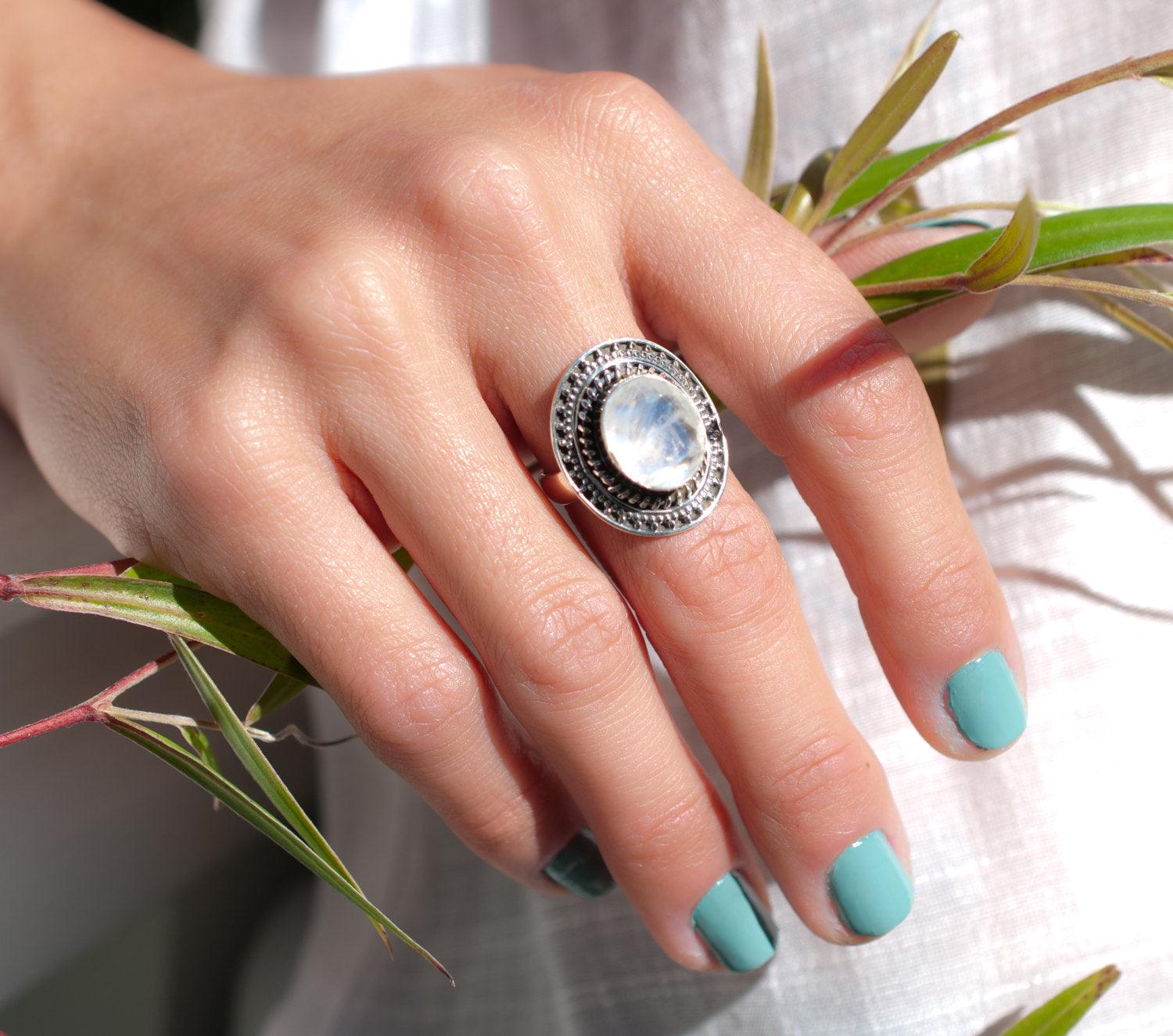 Moonstone Ring ~ Sterling Silver 925 ~ MR024 - Maresia Jewelry