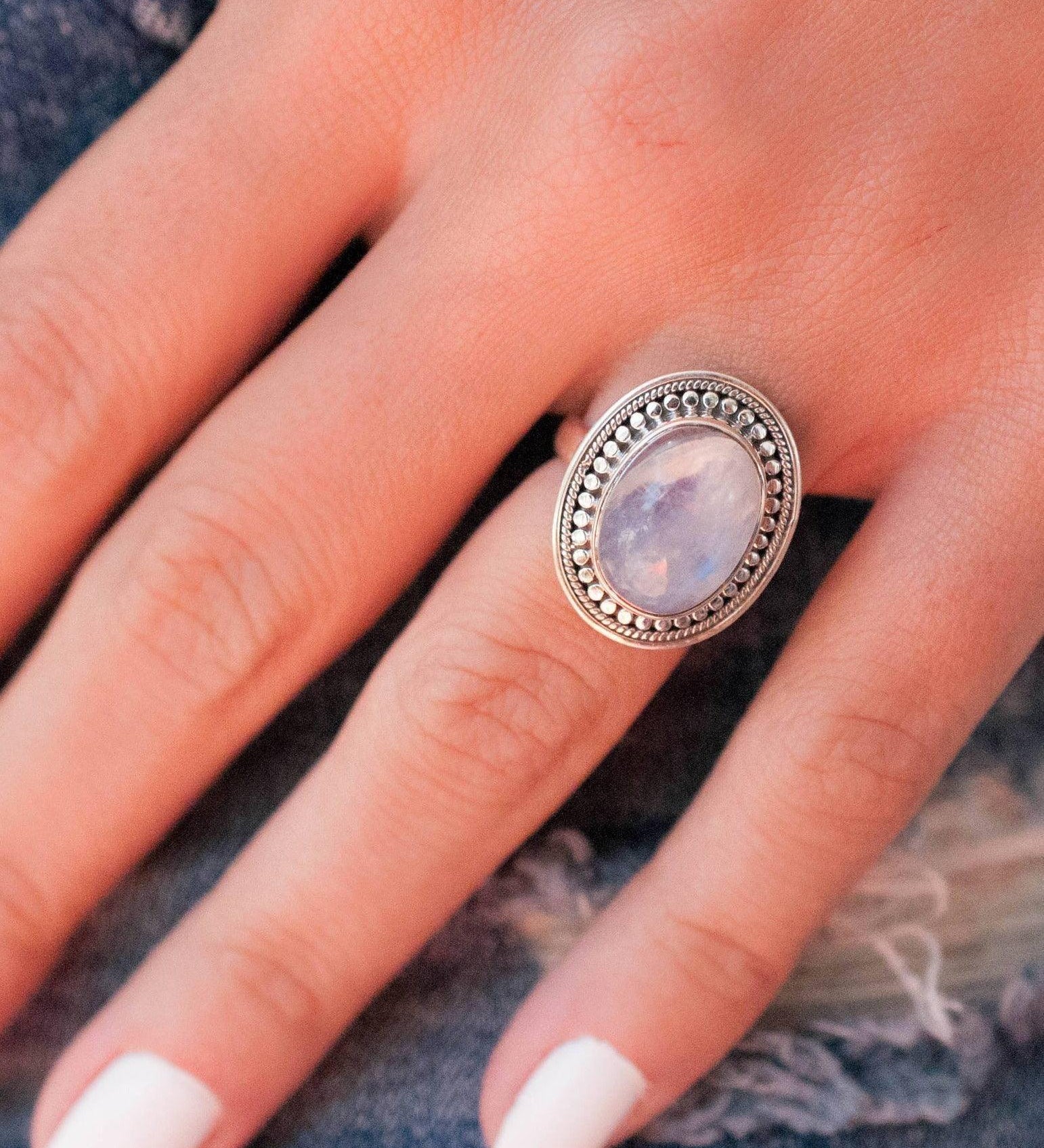Moonstone Ring ~ Sterling Silver 925 ~ MR031 - Maresia Jewelry