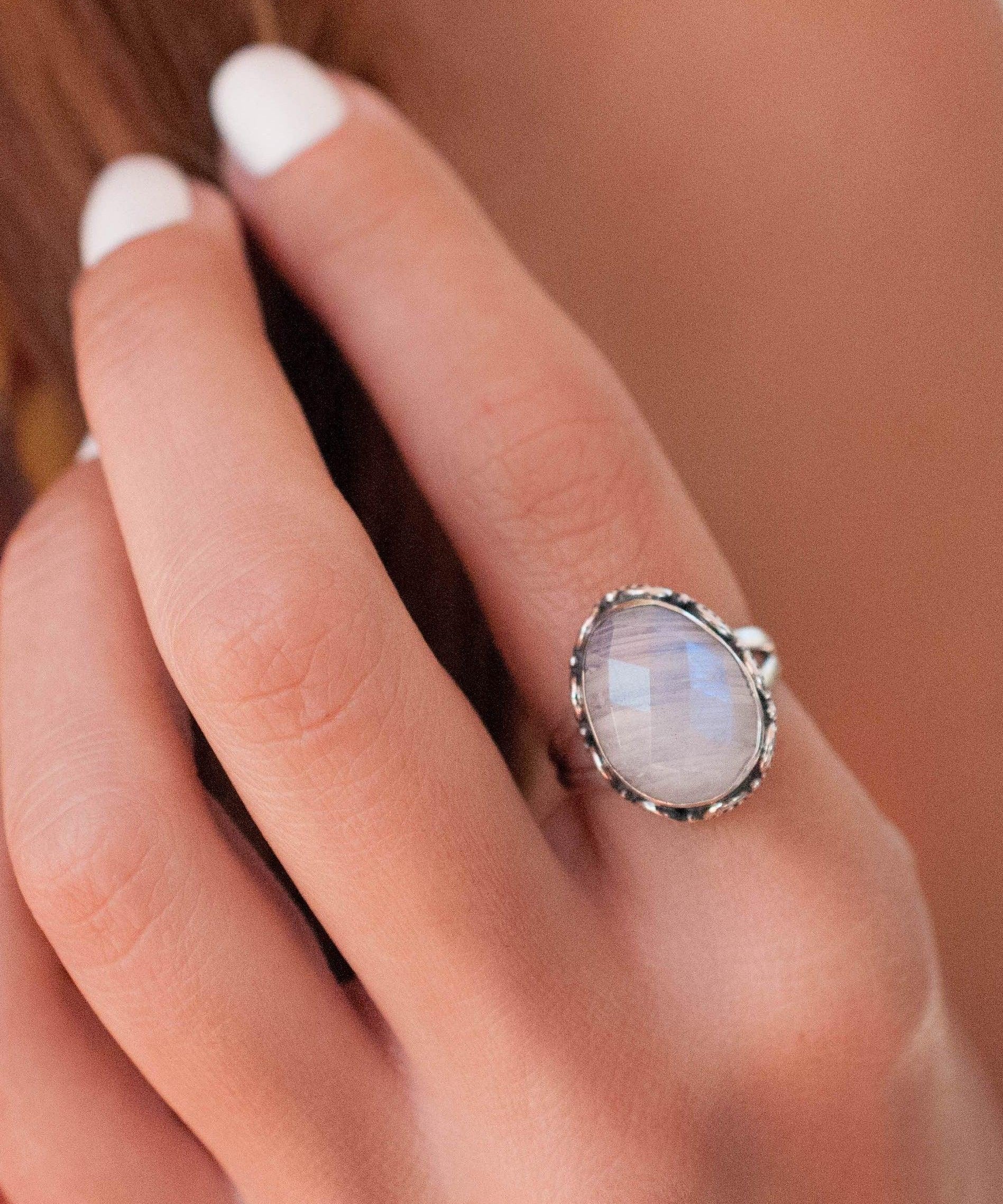 Moonstone Ring ~ Sterling Silver 925 ~ MR092 - Maresia Jewelry