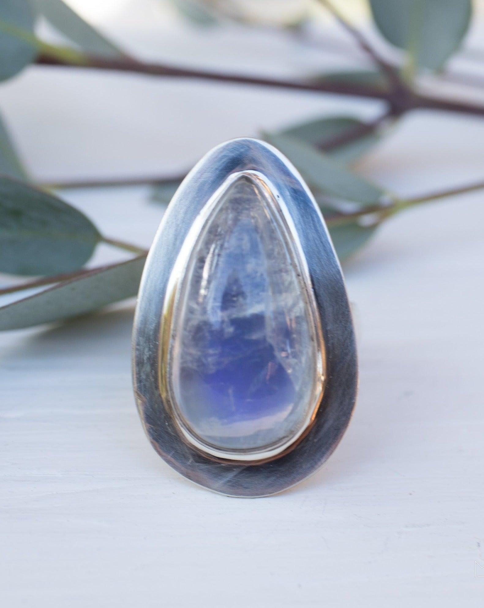 Moonstone Ring ~ Sterling Silver 925 ~ MR075 - Maresia Jewelry
