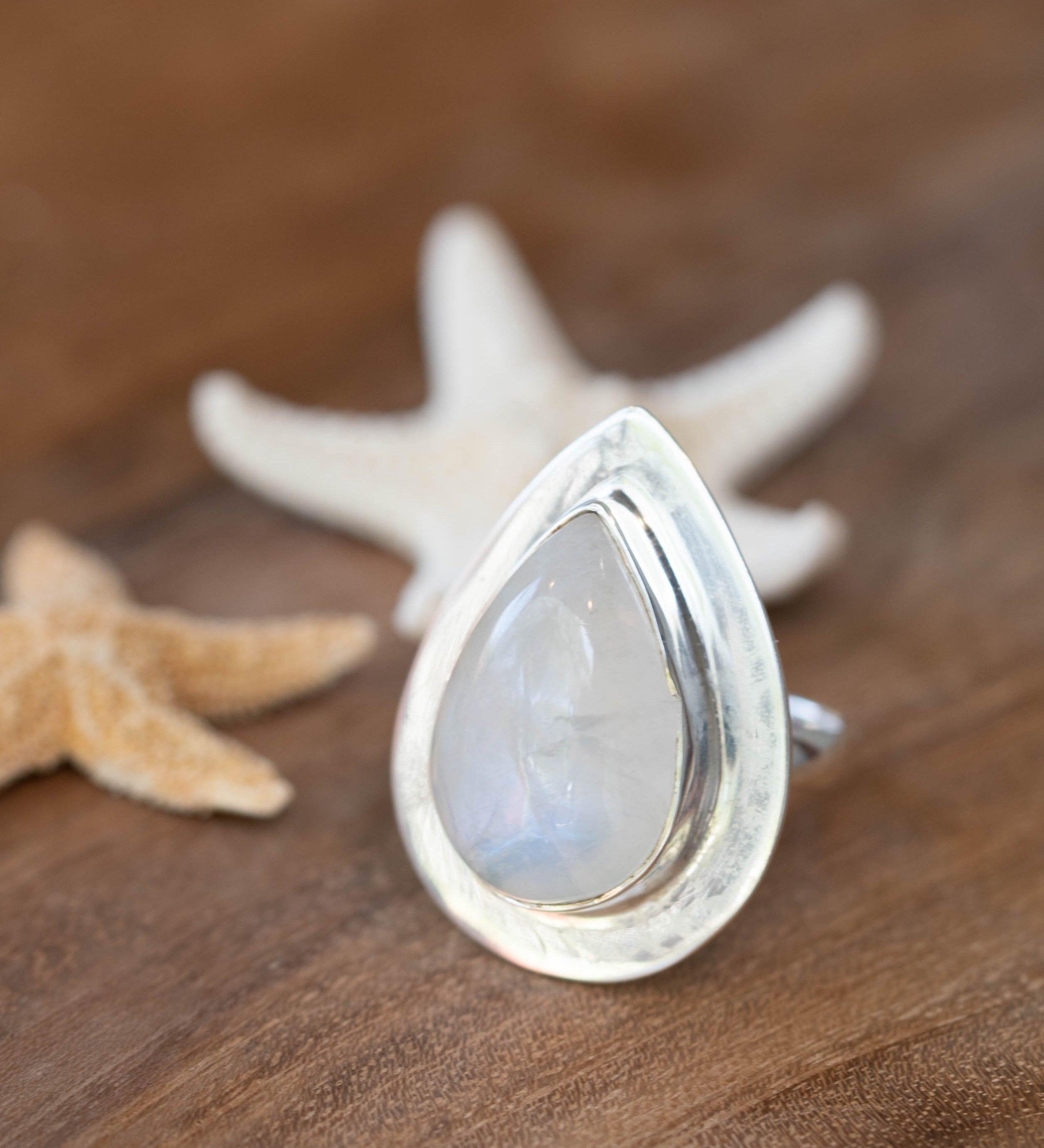 Moonstone Ring ~ Sterling Silver 925 ~ MR108B - Maresia Jewelry