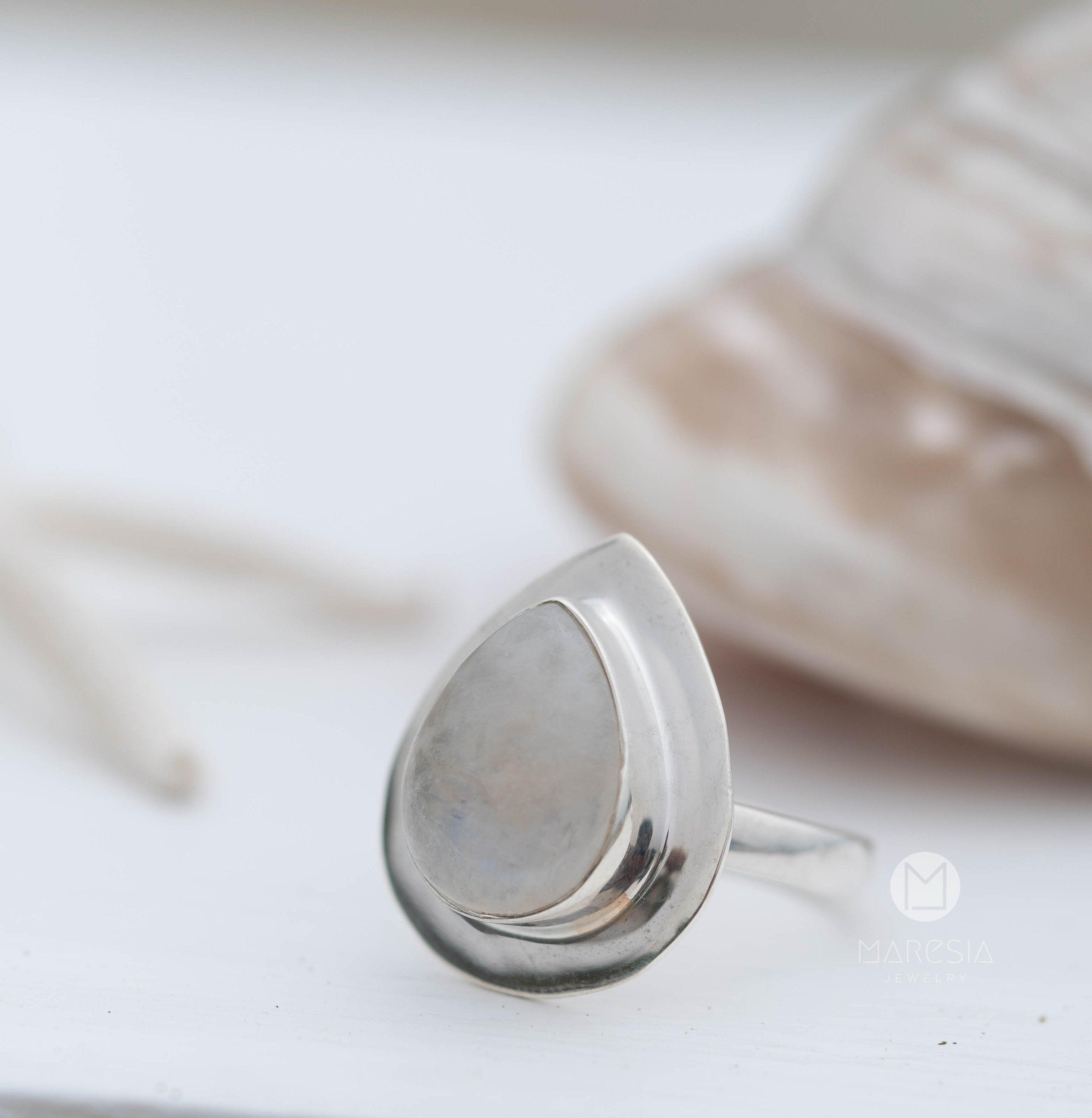 Moonstone Ring ~ Sterling Silver 925 ~ Handmade ~ Gemstone ~ Big ~ Hippie ~ Gypsy ~ Boho ~ Bohemian ~ Tear Drop ~ Stunning~MR108C