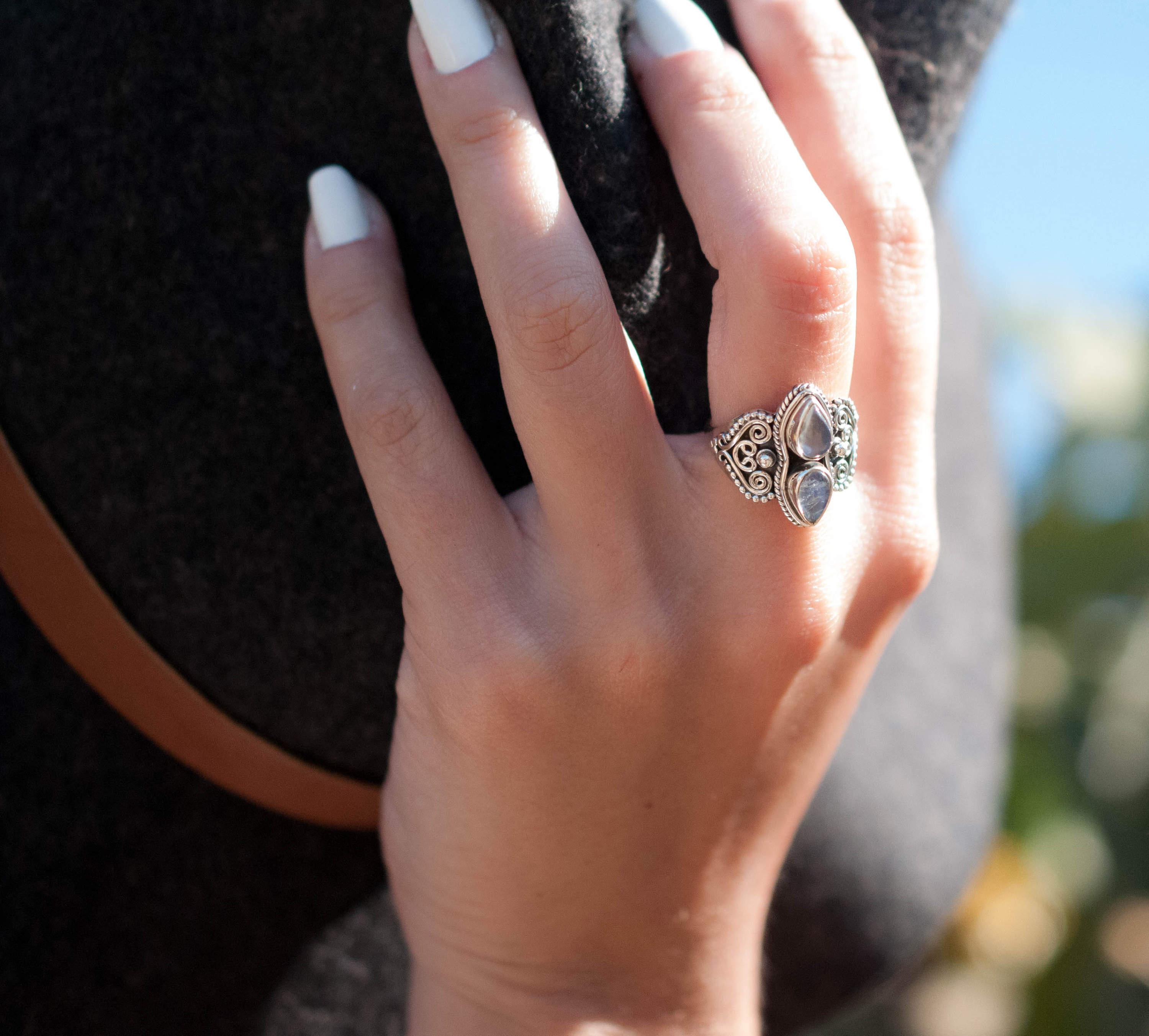 Moonstone Ring  ~ Sterling Silver 925 ~MR142 - Maresia Jewelry