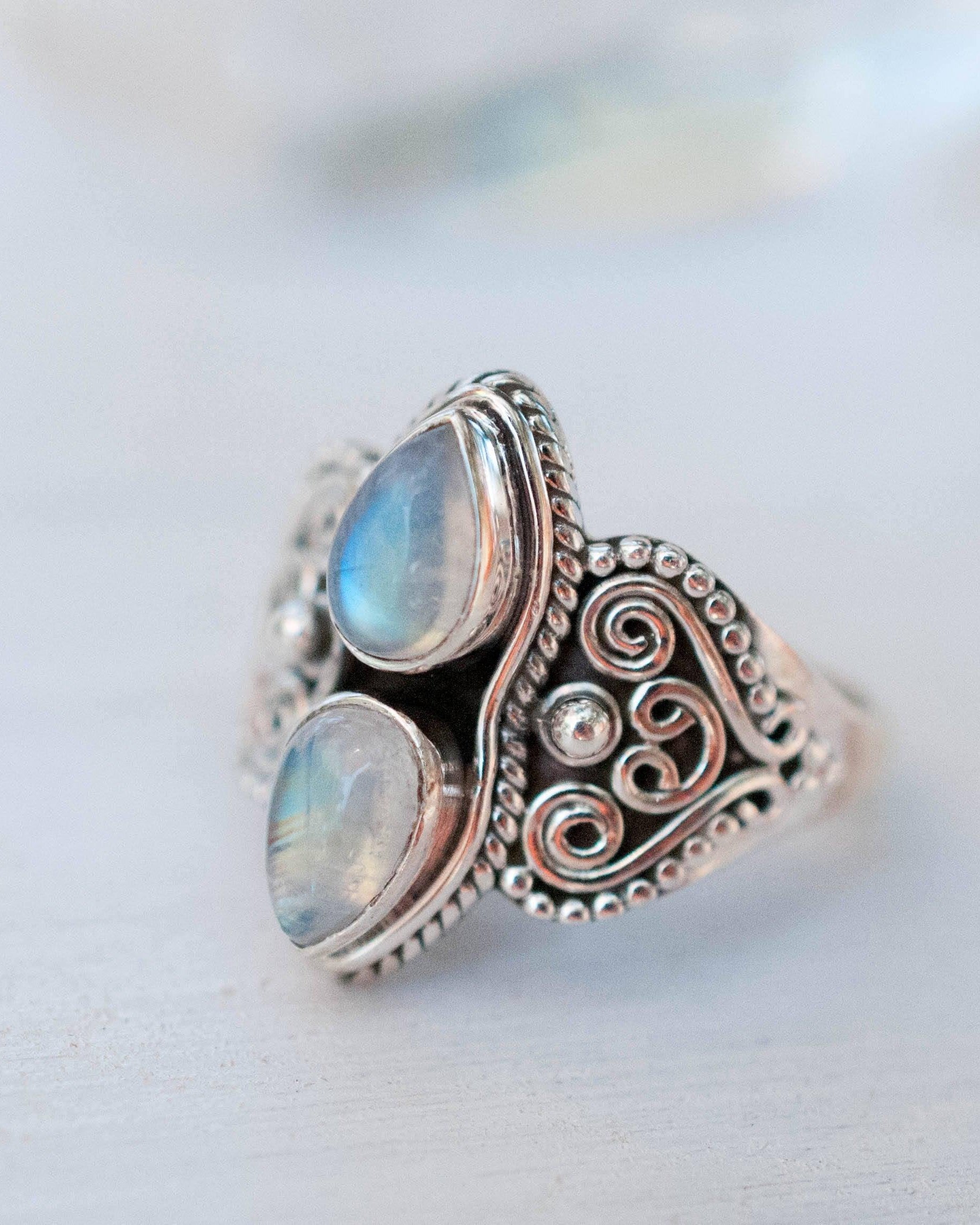 Moonstone Ring  ~ Sterling Silver 925 ~MR142 - Maresia Jewelry