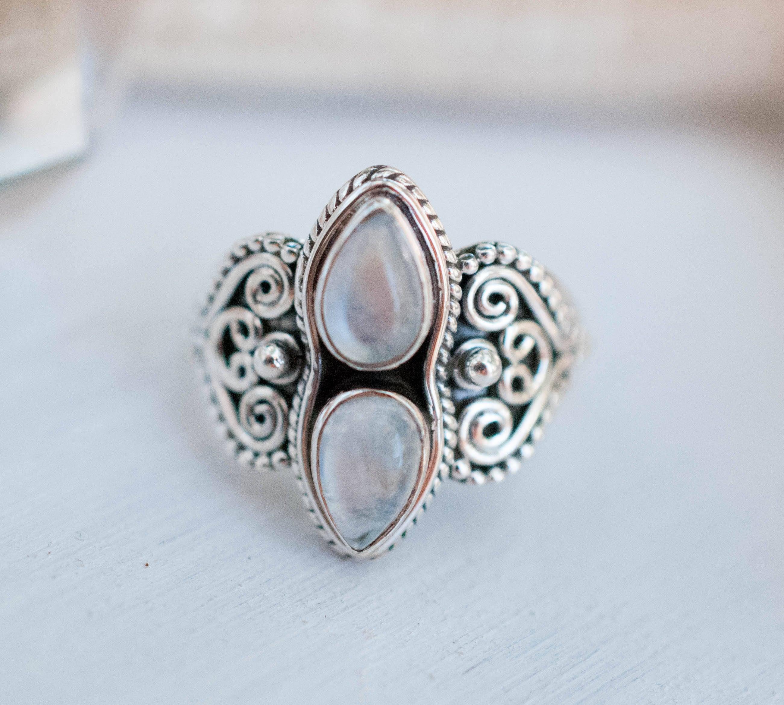 Moonstone Ring  ~ Sterling Silver 925 ~MR142 - Maresia Jewelry