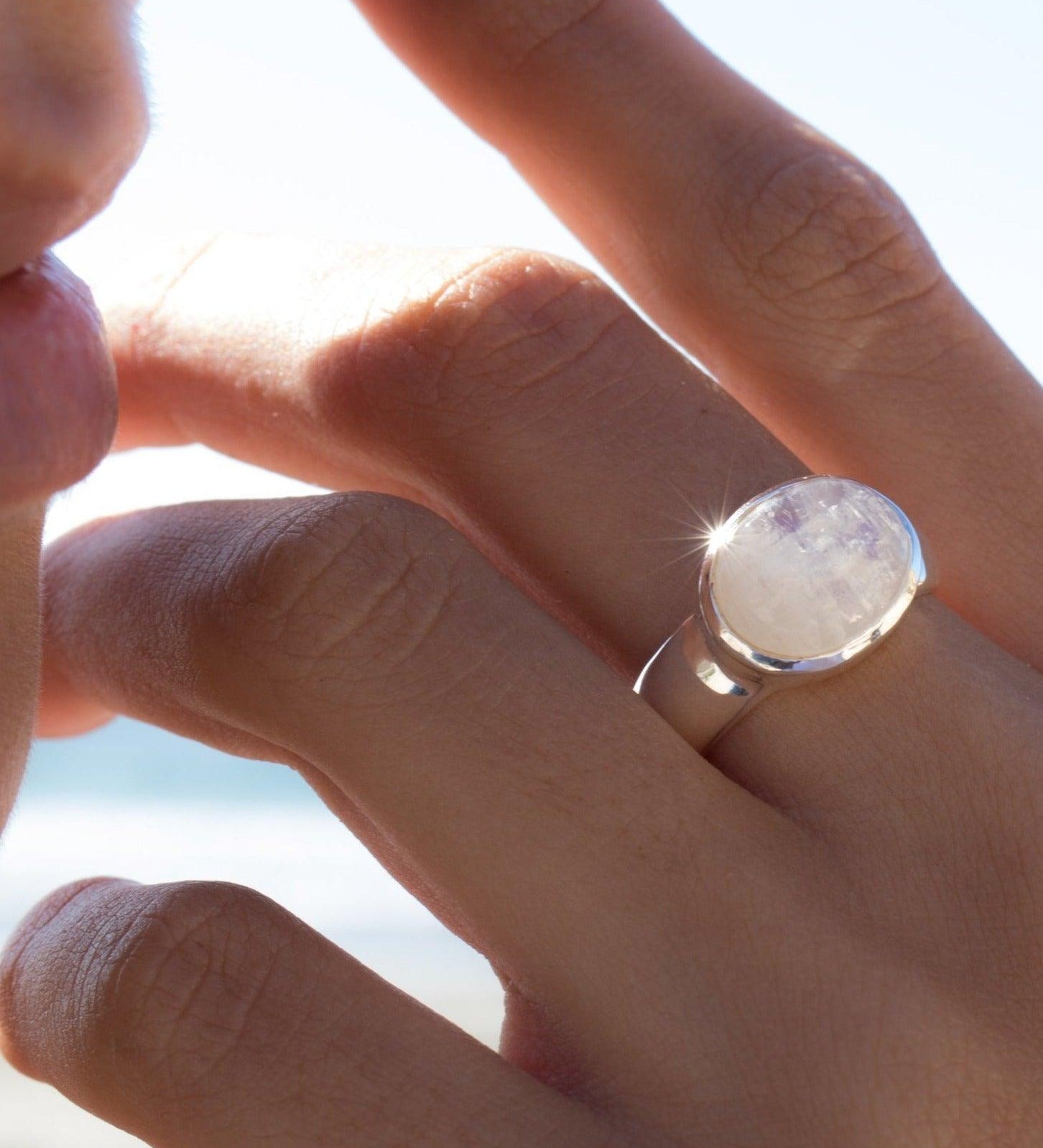 Moonstone Ring ~ Sterling Silver 925 ~MR156 - Maresia Jewelry