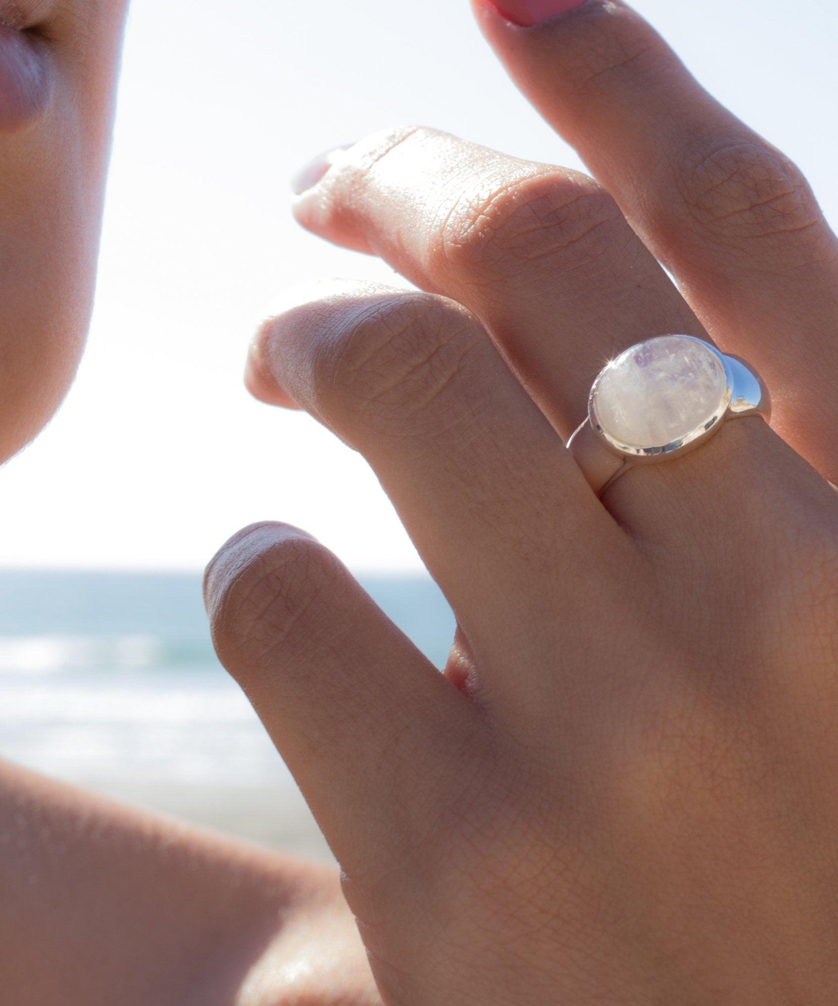 Moonstone Ring ~ Sterling Silver 925 ~MR156 - Maresia Jewelry