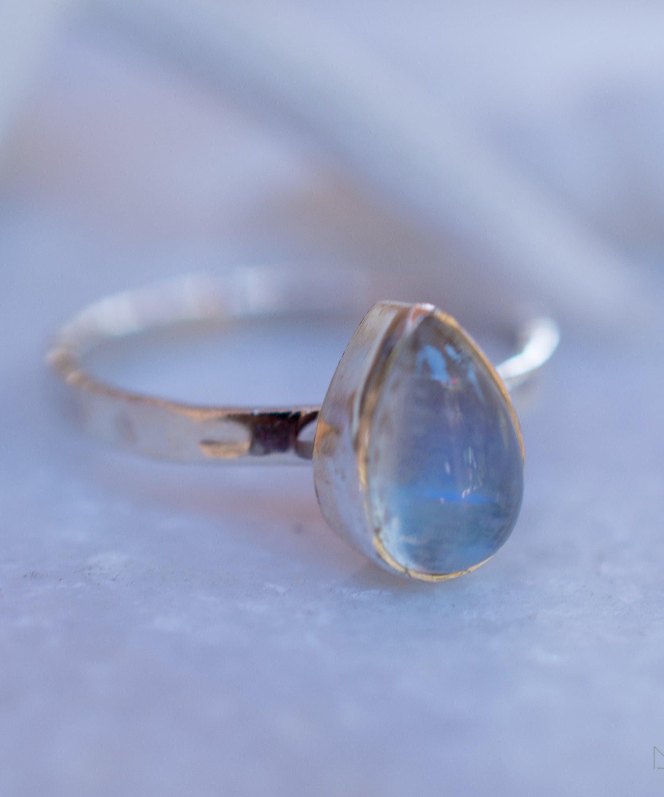 Moonstone Ring ~Sterling Silver 925 ~ MR206 - Maresia Jewelry