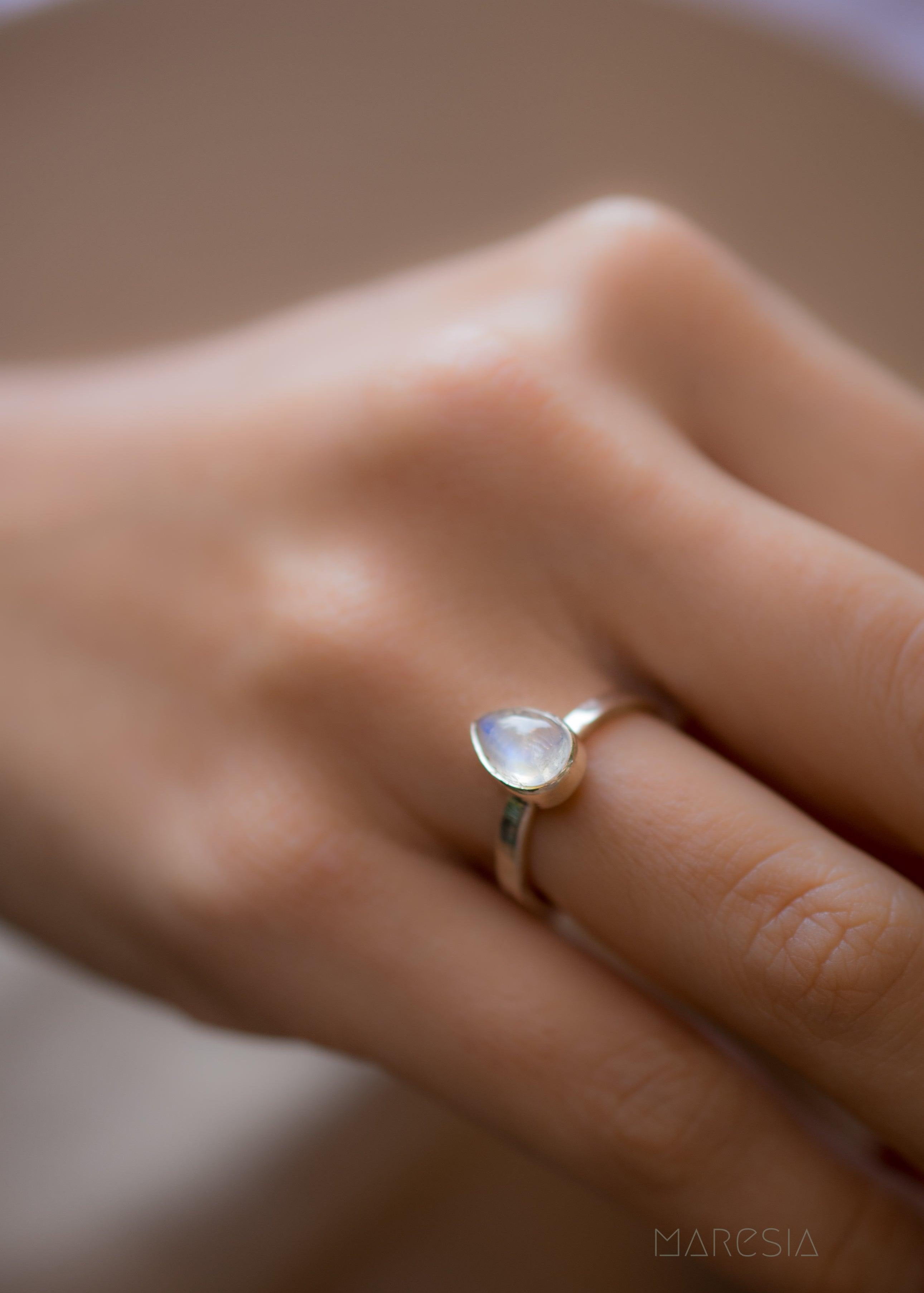 Moonstone Ring ~Sterling Silver 925 ~ MR206 - Maresia Jewelry