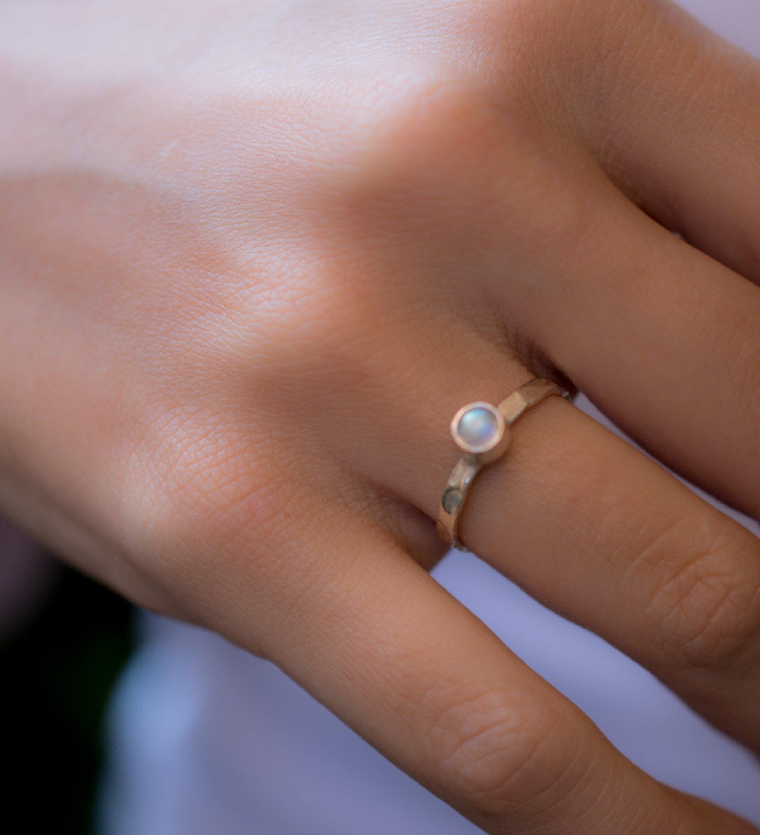 Moonstone Ring~ Sterling Silver 925 ~ MR207 - Maresia Jewelry