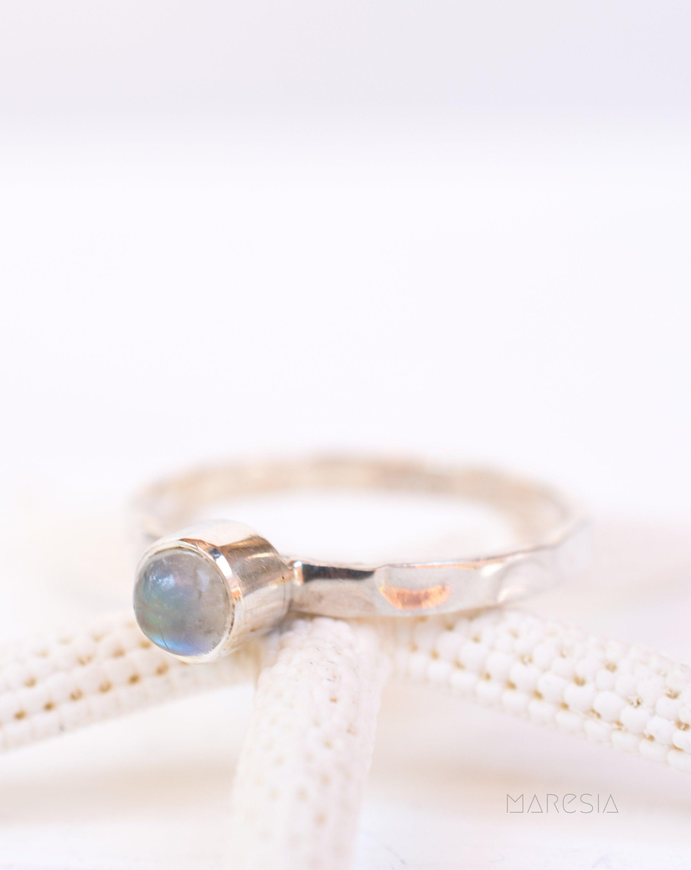 Moonstone Ring~ Sterling Silver 925 ~ MR207 - Maresia Jewelry