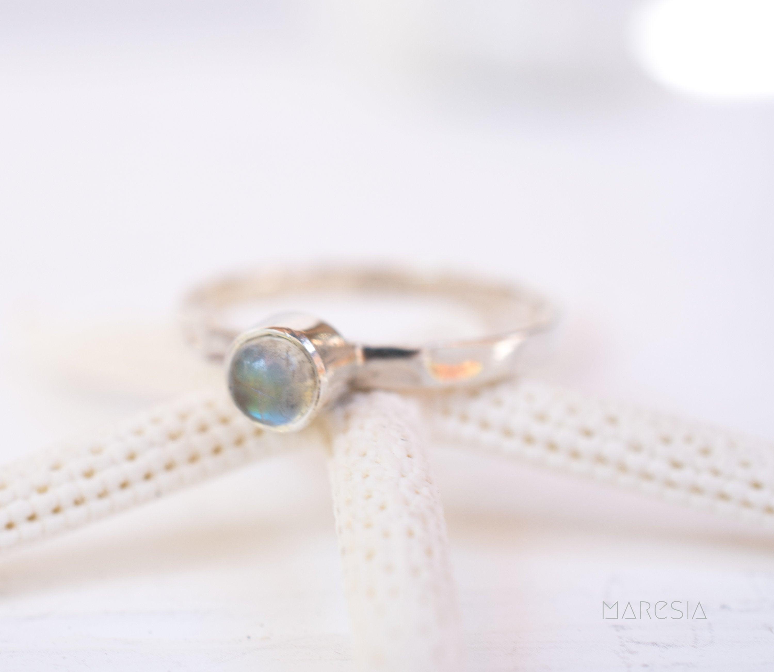 Moonstone Ring~ Sterling Silver 925 ~ MR207 - Maresia Jewelry