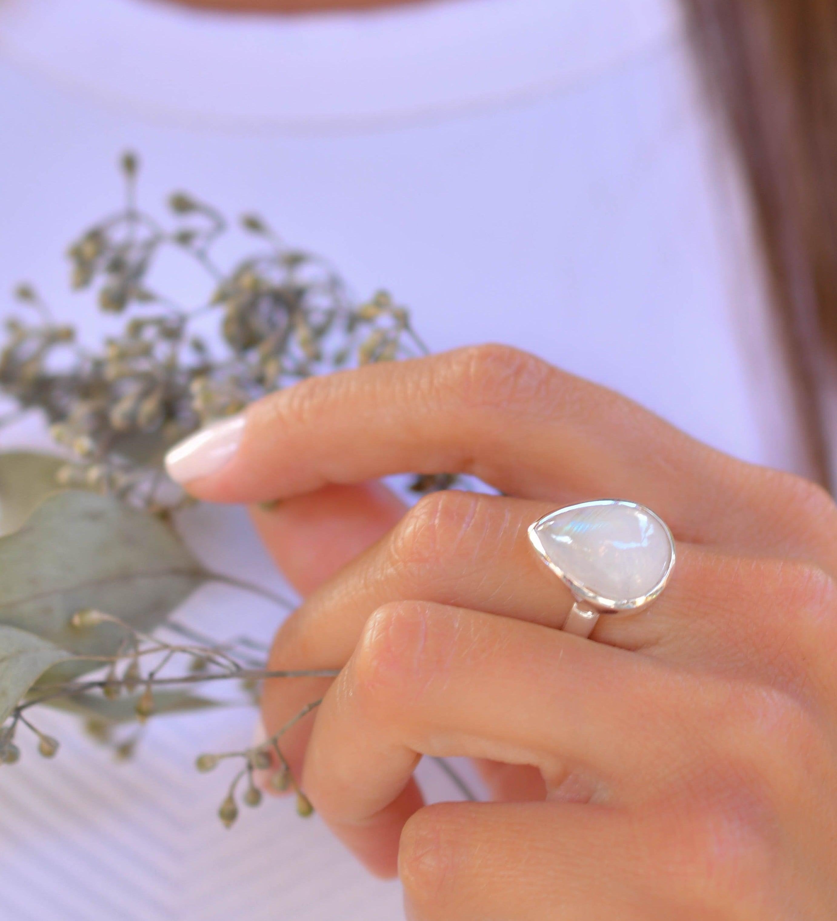 Moonstone Ring ~Sterling Silver 925 ~ MR219 - Maresia Jewelry