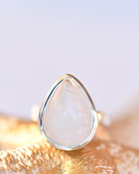 Moonstone Ring ~Sterling Silver 925 ~ MR219 - Maresia Jewelry