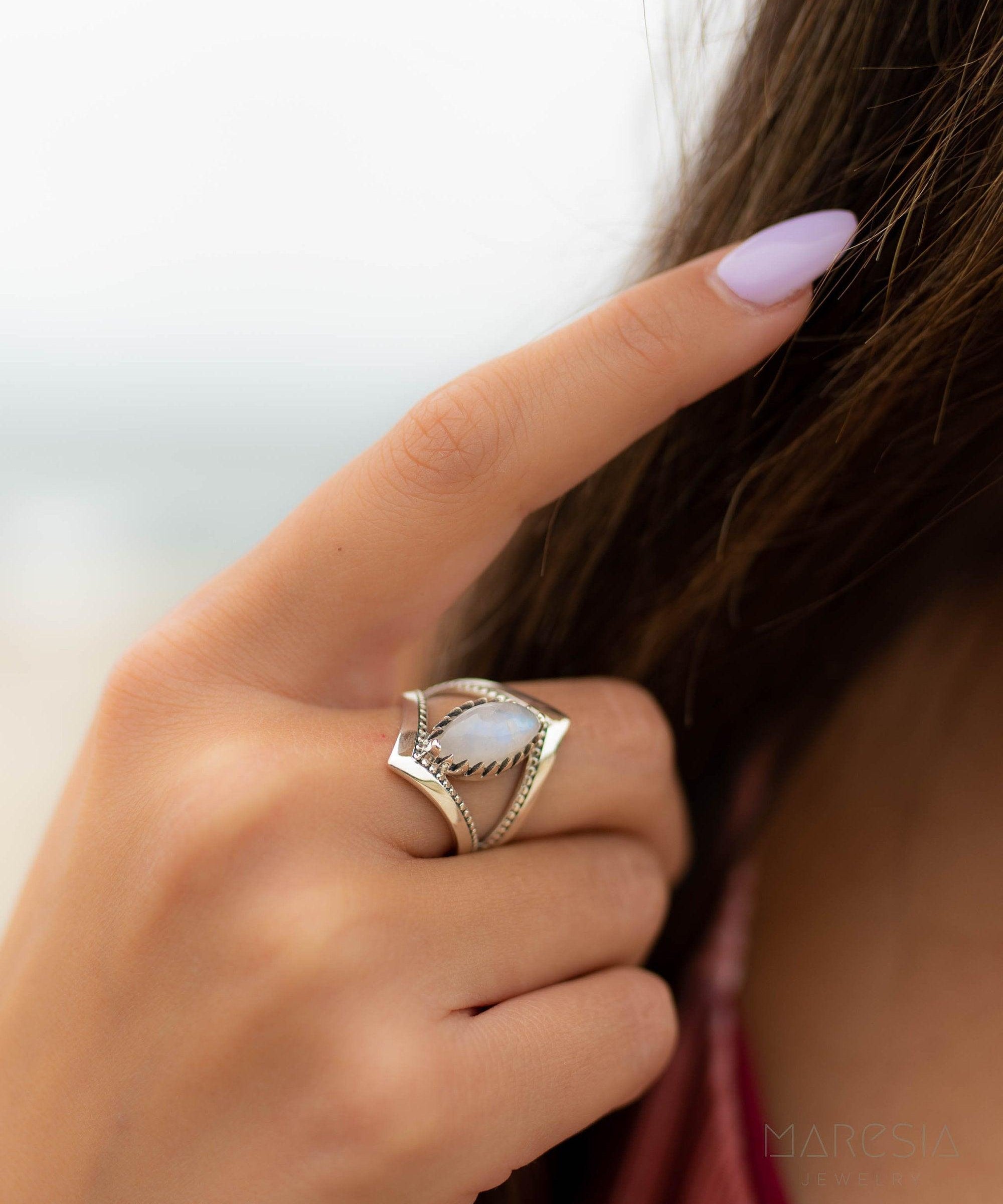 Moonstone Ring~ Sterling Silver 925 ~ Handmade ~ Gemstone ~Statement Tear Drop stone ~ Hippie ~Bohemian~June Birthstone~c