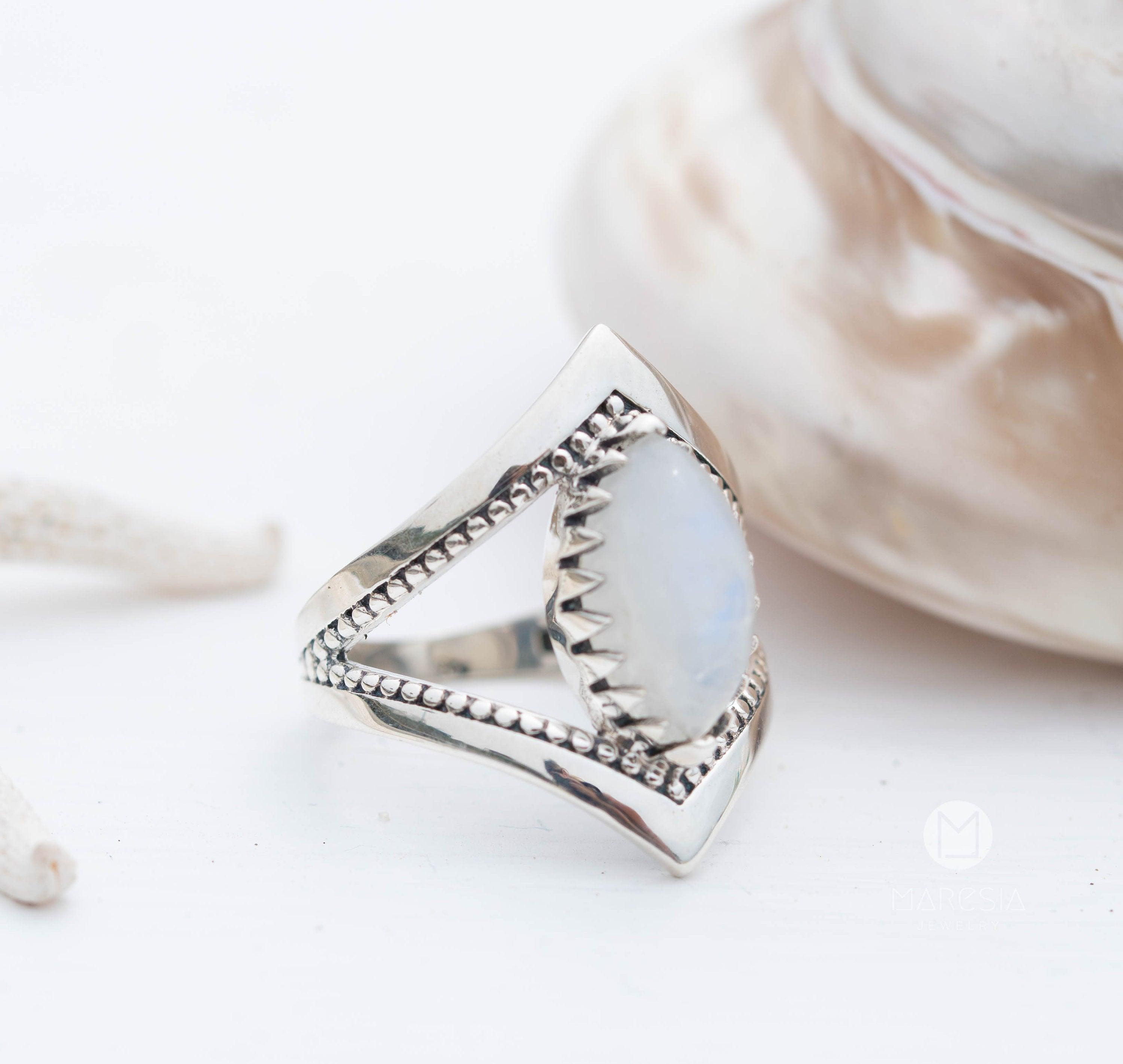 Moonstone Ring~ Sterling Silver 925 ~ Handmade ~ Gemstone ~Statement Tear Drop stone ~ Hippie ~Bohemian~June Birthstone~c