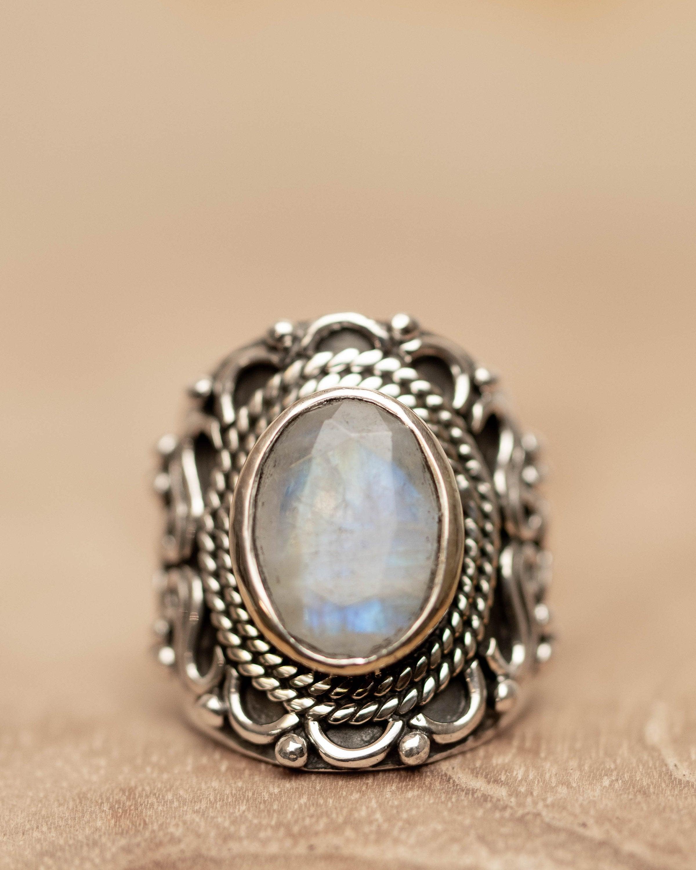 Moonstone Ring ~ June Birthstone ~ Sterling Silver 925 ~ Gemstone ~ Jewelry ~ Statement ~ Boho ~ Handmade ~ Bohemian ~Hippie ~Detailed MR268