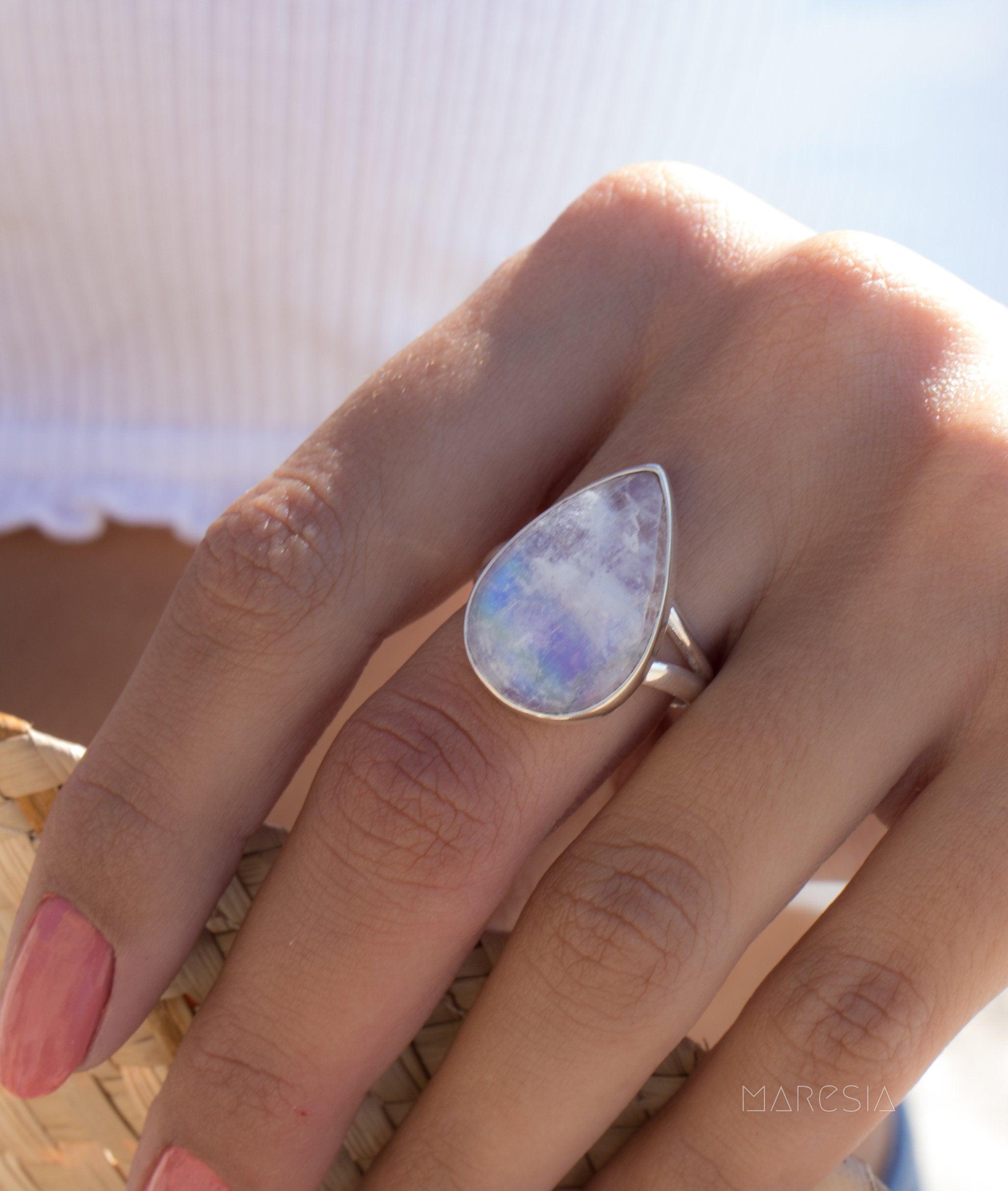 Moonstone Ring ~ Sterling Silver 925 ~MR071 - Maresia Jewelry