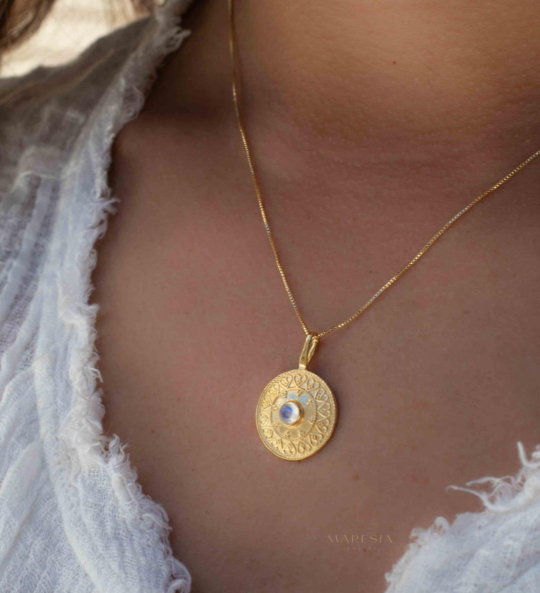 Moonstone Round Pendant ~ Gold Plated over Sterling Silver ~ Necklace ~ minimalist ~ Delicate ~ Everyday Jewelry ~MN145
