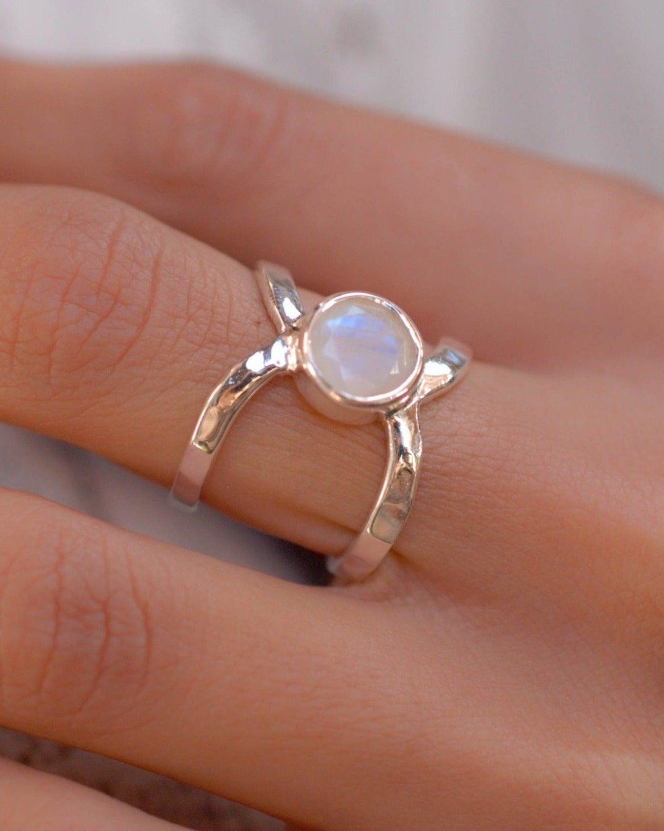 Moonstone ~ Sterling Silver 925 ~ MR002 - Maresia Jewelry