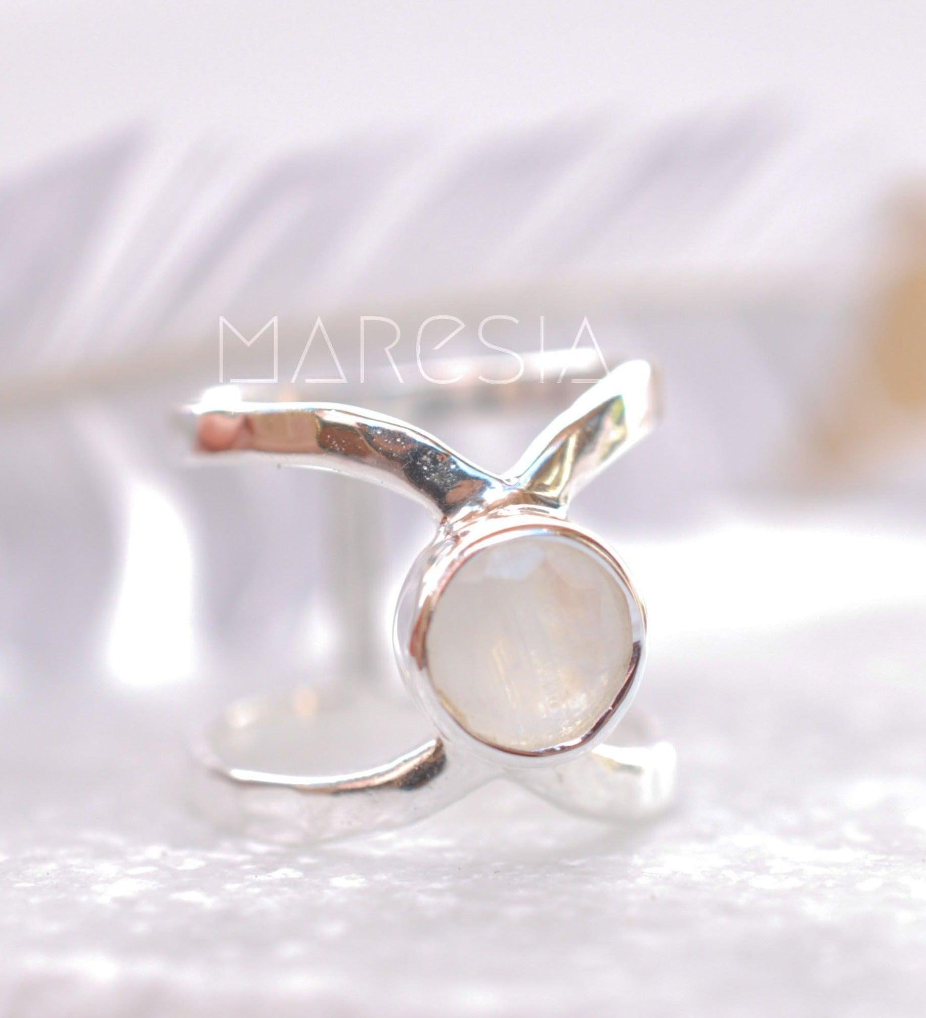 Moonstone ~ Sterling Silver 925 ~ MR002 - Maresia Jewelry