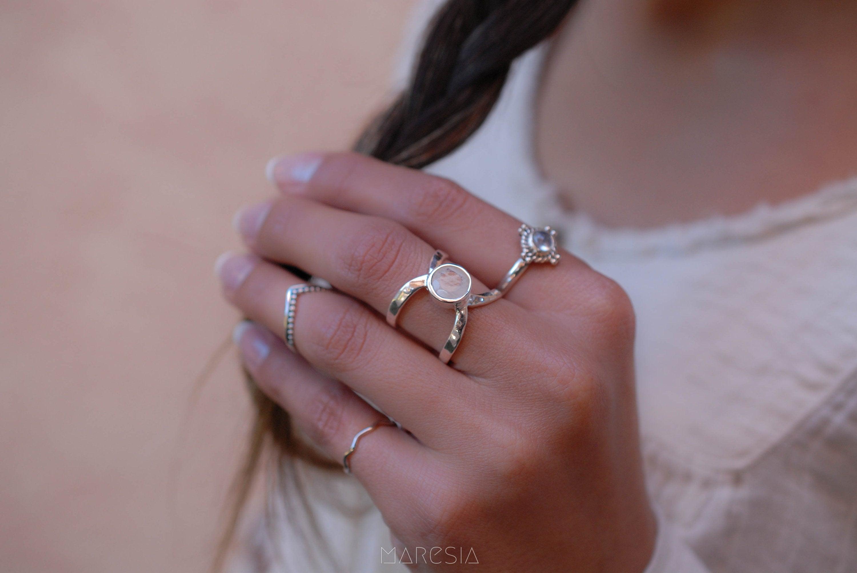 Moonstone ~ Sterling Silver 925 ~ MR002 - Maresia Jewelry
