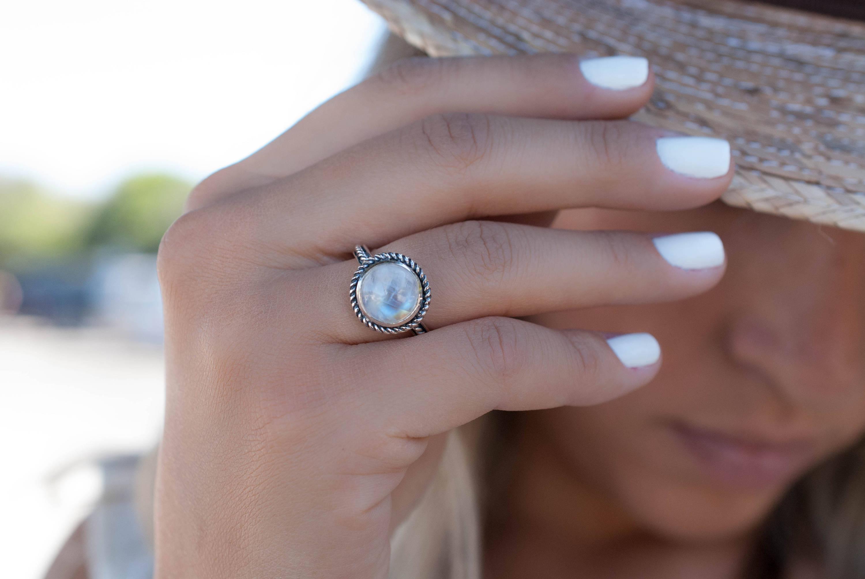 Moonstone ~ Sterling Silver 925 ~MR018 - Maresia Jewelry