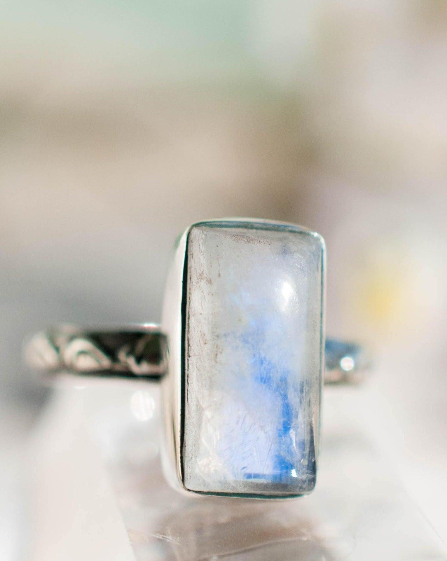 Moonstone ~ Sterling Silver 925 ~MR110 - Maresia Jewelry