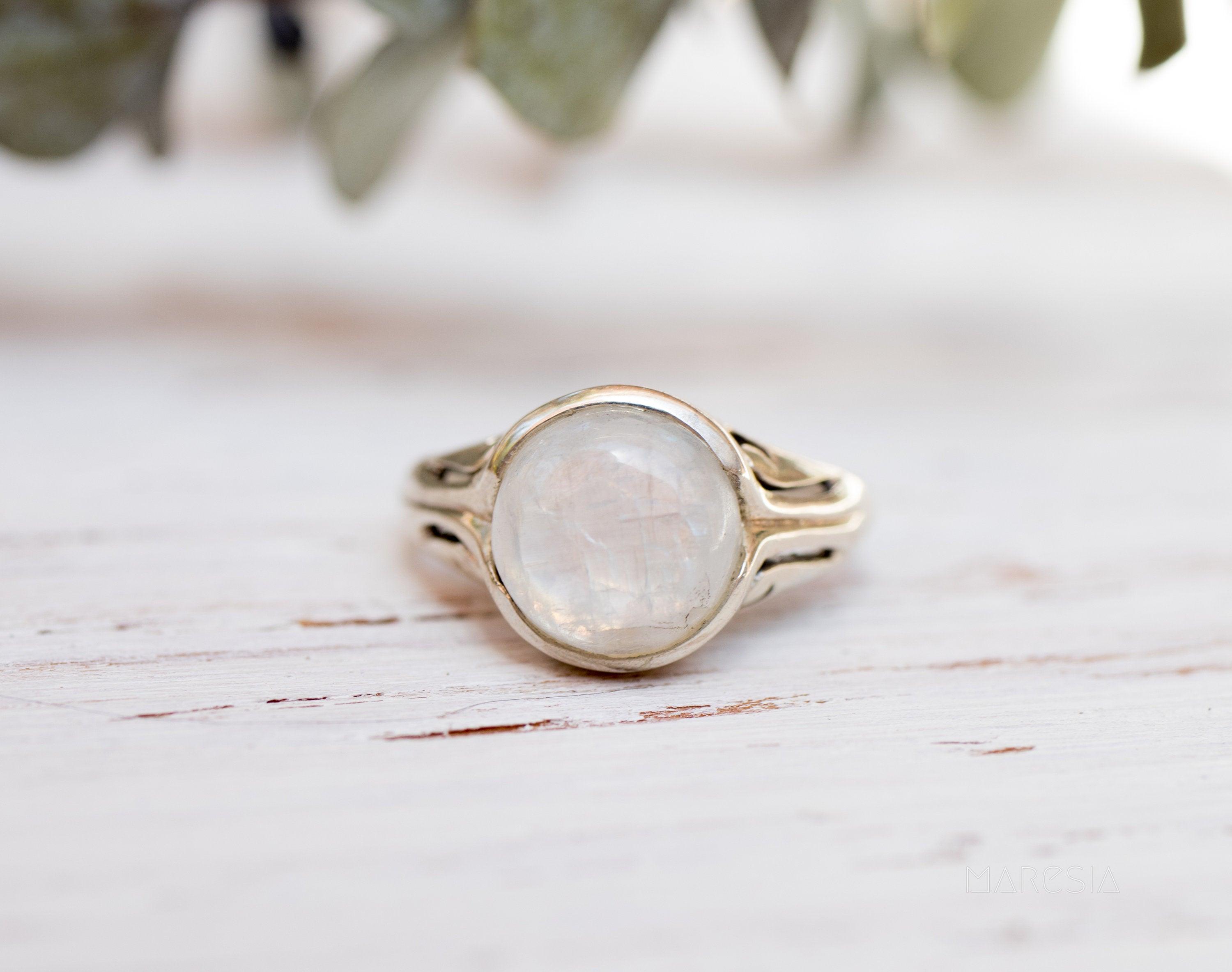 Moonstone ~ Sterling Silver 925 ~ MR120 - Maresia Jewelry