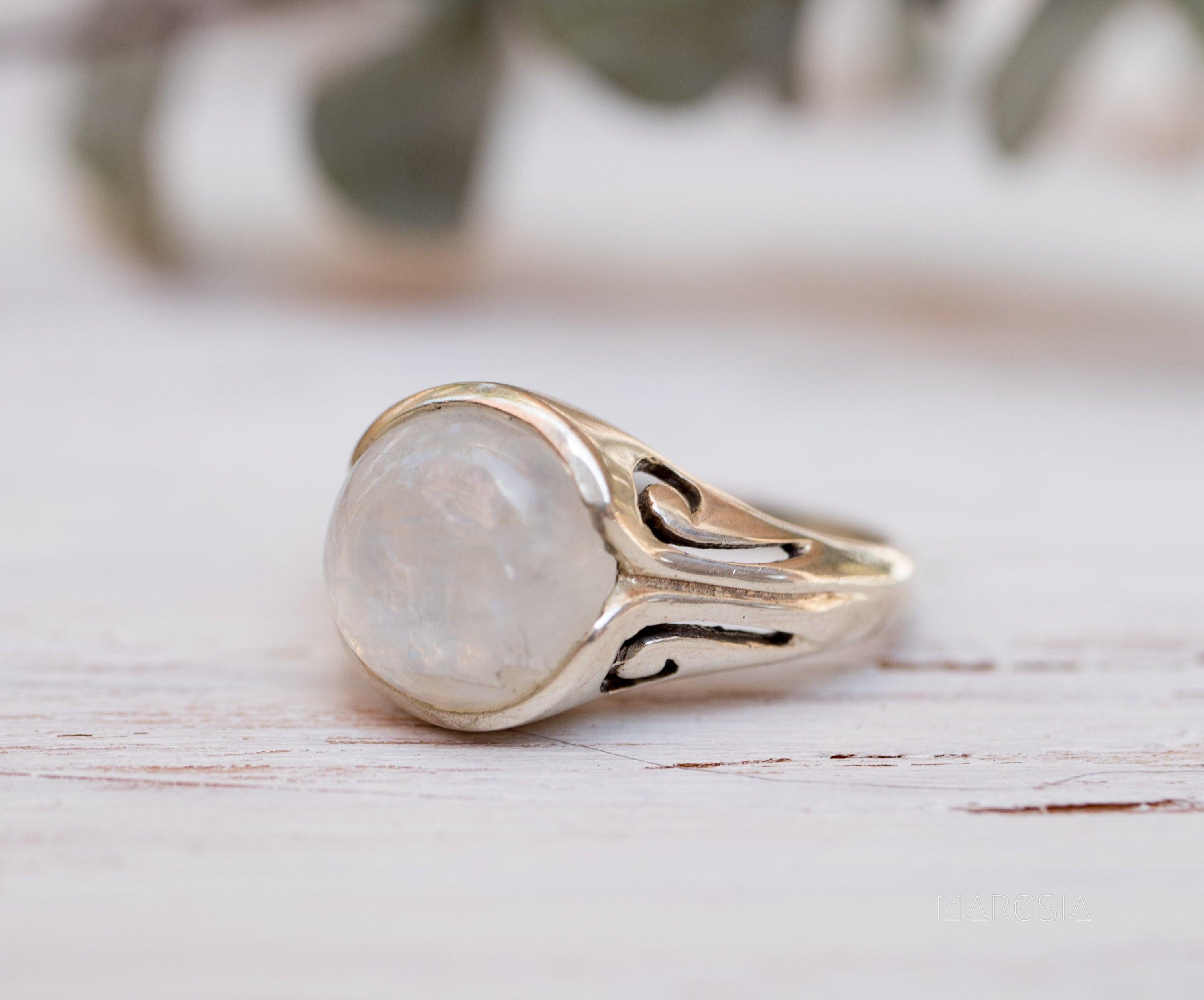 Moonstone ~ Sterling Silver 925 ~ MR120 - Maresia Jewelry