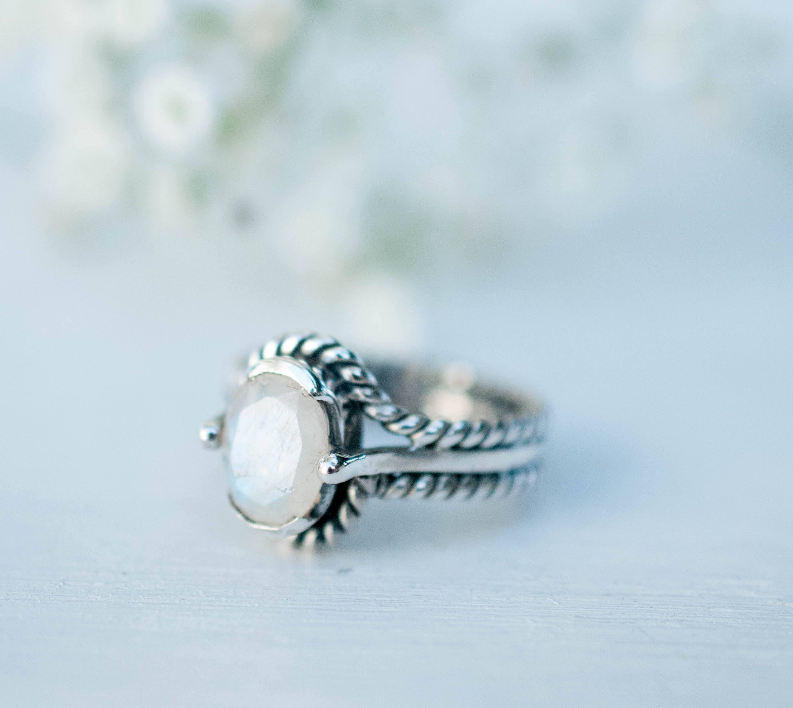 Moonstone ~ Sterling Silver 925 ~MR170 - Maresia Jewelry
