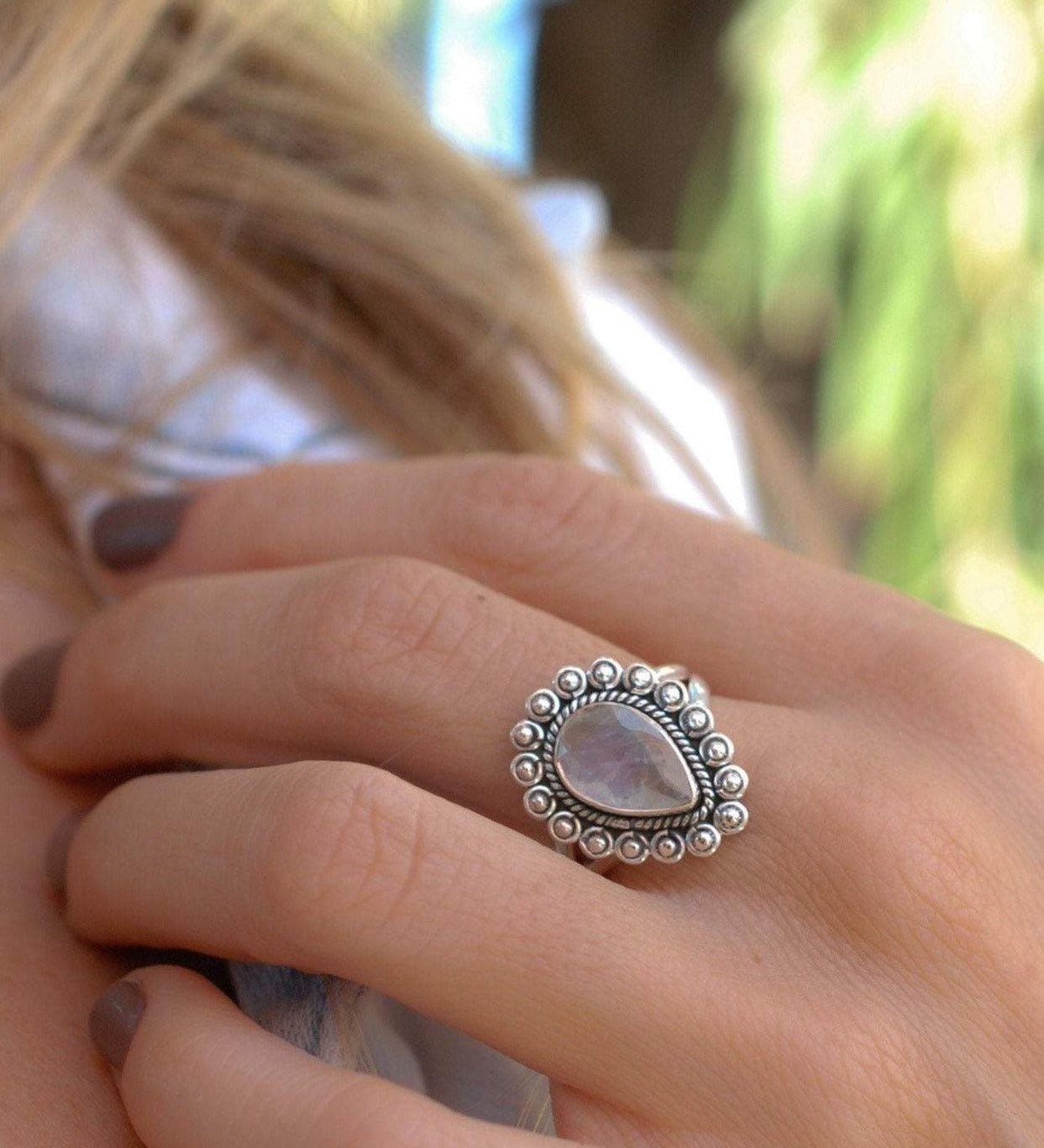 Moonstone ~ Sterling Silver 925 ~MR172 - Maresia Jewelry
