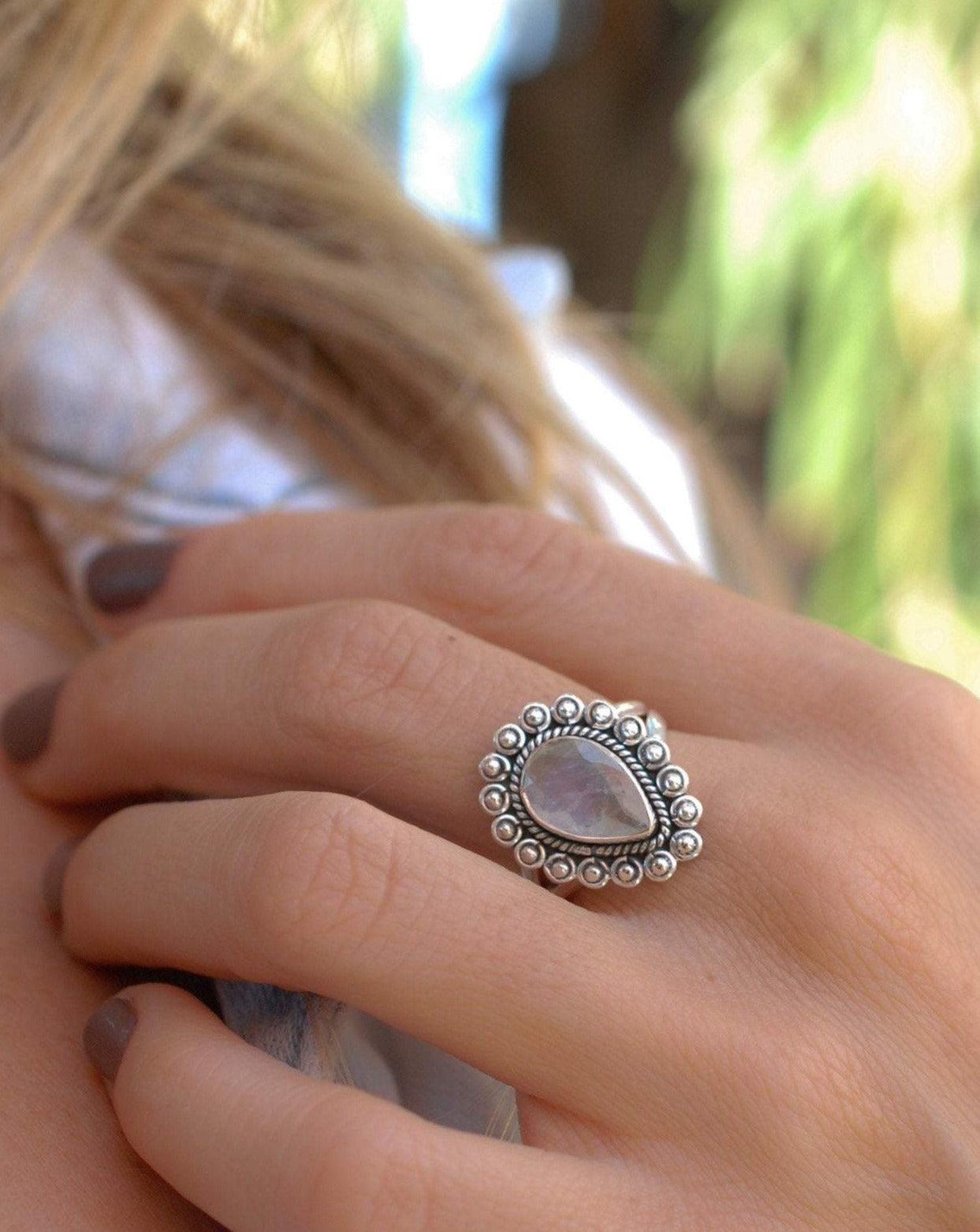 Moonstone ~ Sterling Silver 925 ~MR172 - Maresia Jewelry