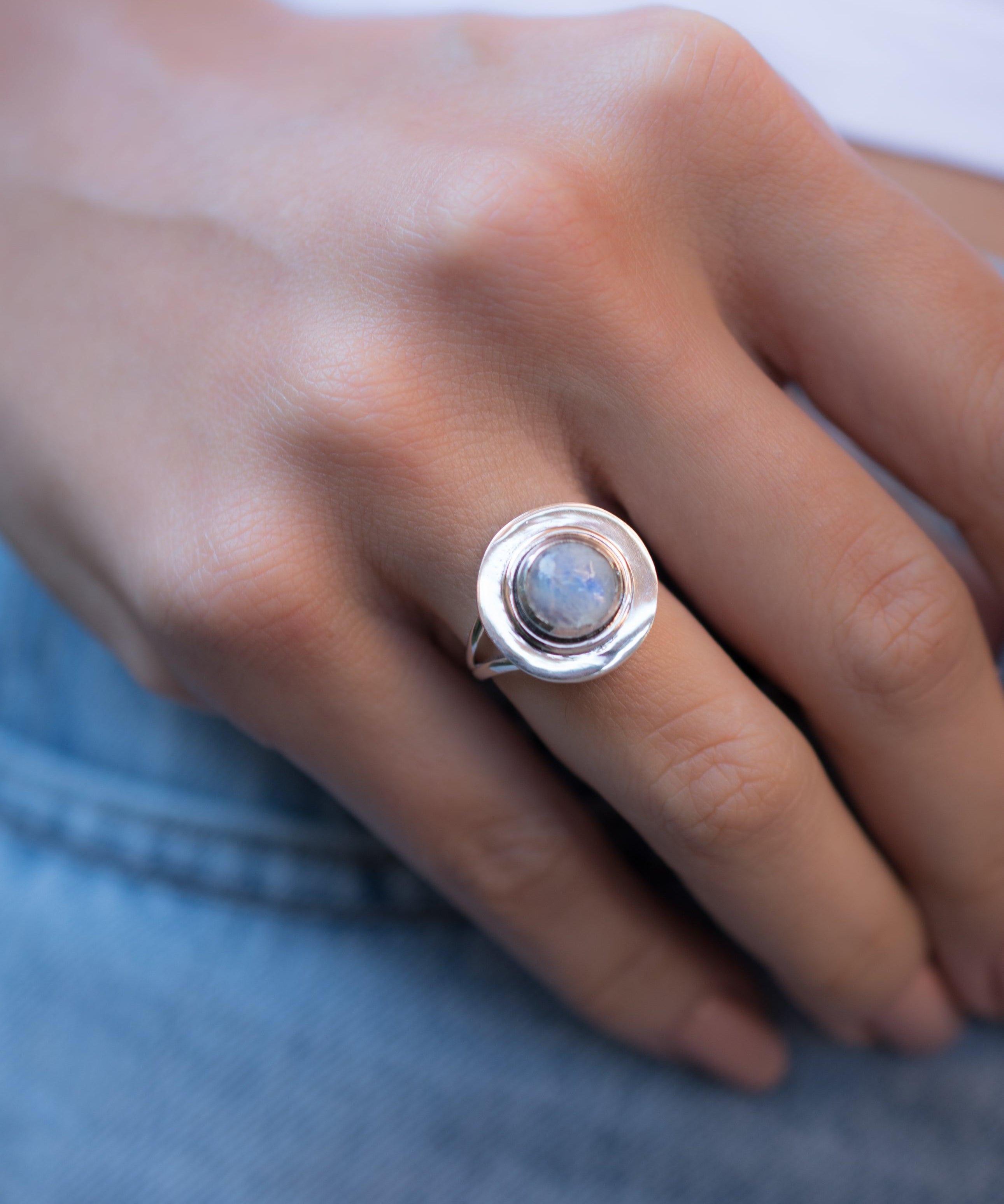 Moonstone ~ Sterling Silver 925 ~ MR173 - Maresia Jewelry
