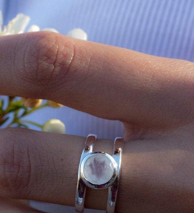 Moonstone ~ Sterling Silver 925 ~ MR184 - Maresia Jewelry