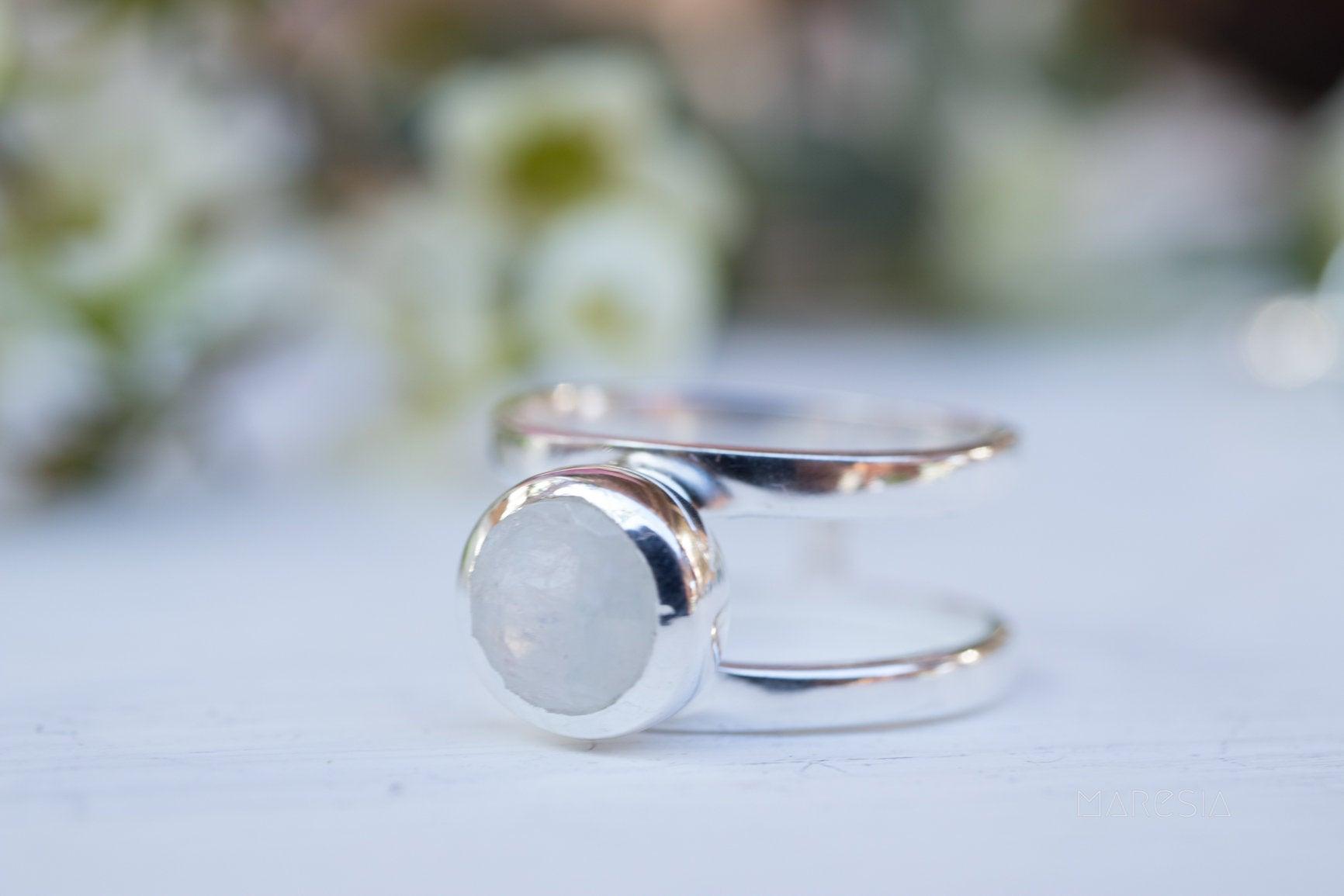 Moonstone ~ Sterling Silver 925 ~ MR184 - Maresia Jewelry