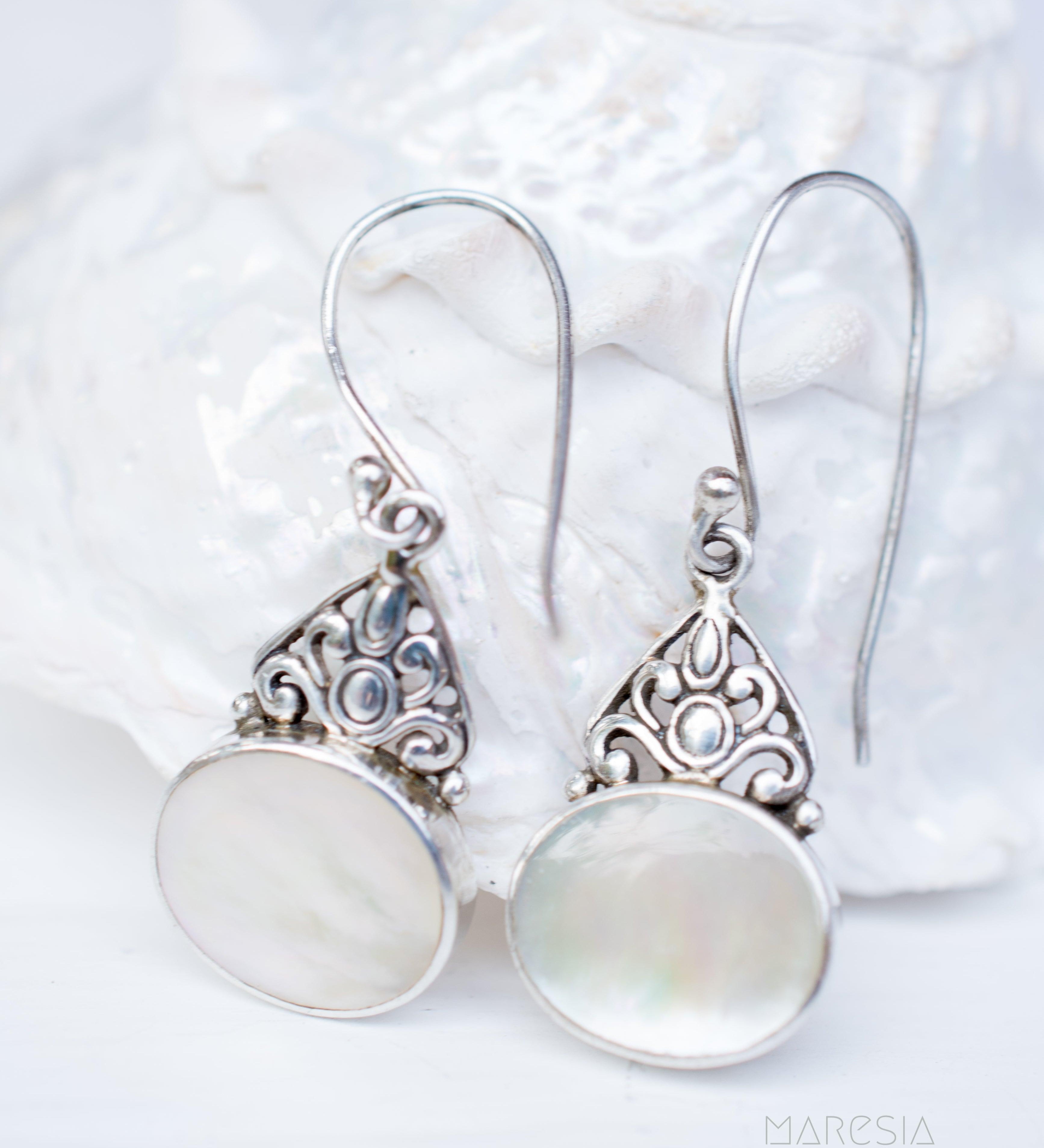 Mother of Pearl or Coral Earrings ~ Sterling Silver 925 ~ SME068 - Maresia Jewelry