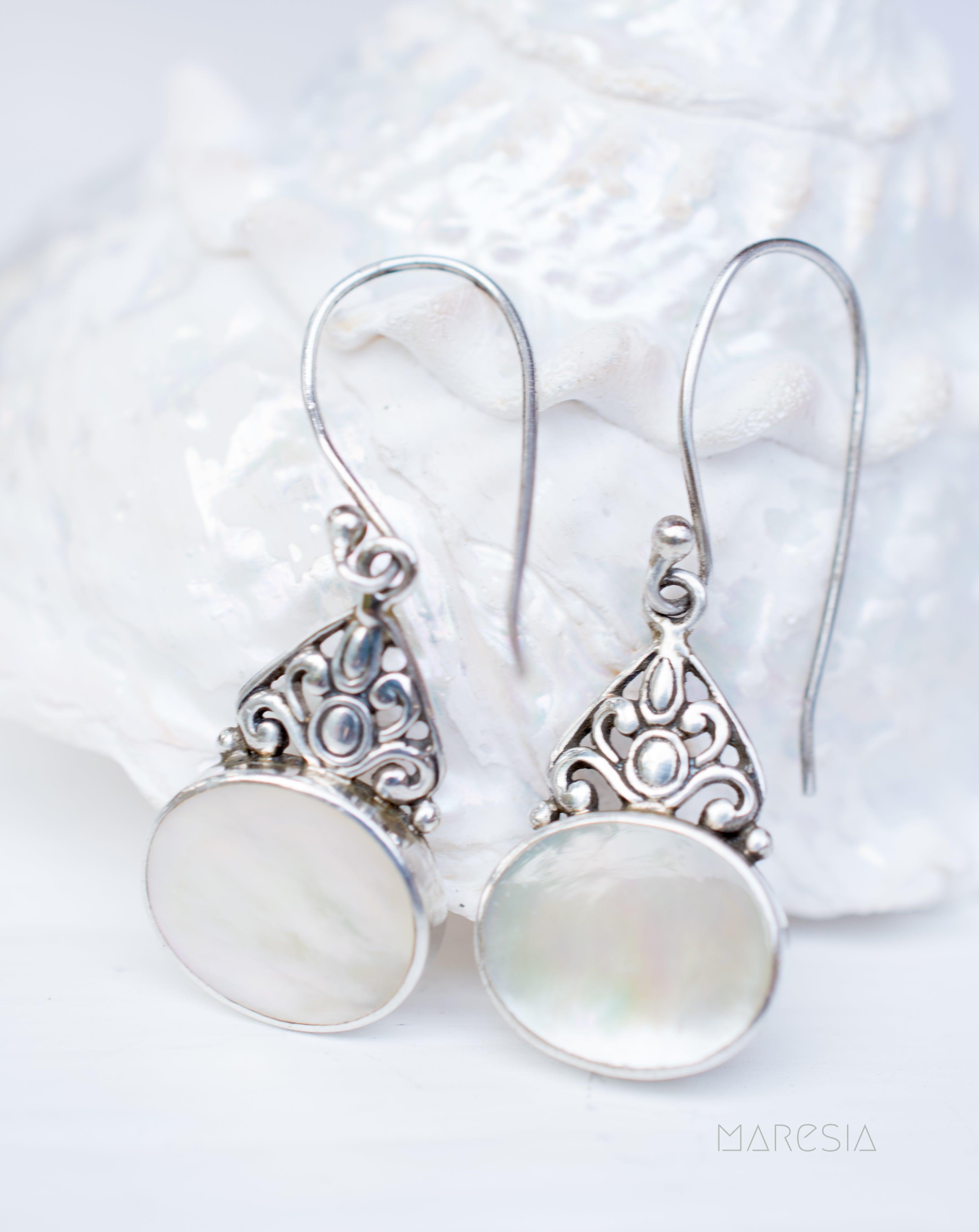 Mother of Pearl or Coral Earrings ~ Sterling Silver 925 ~ SME068 - Maresia Jewelry