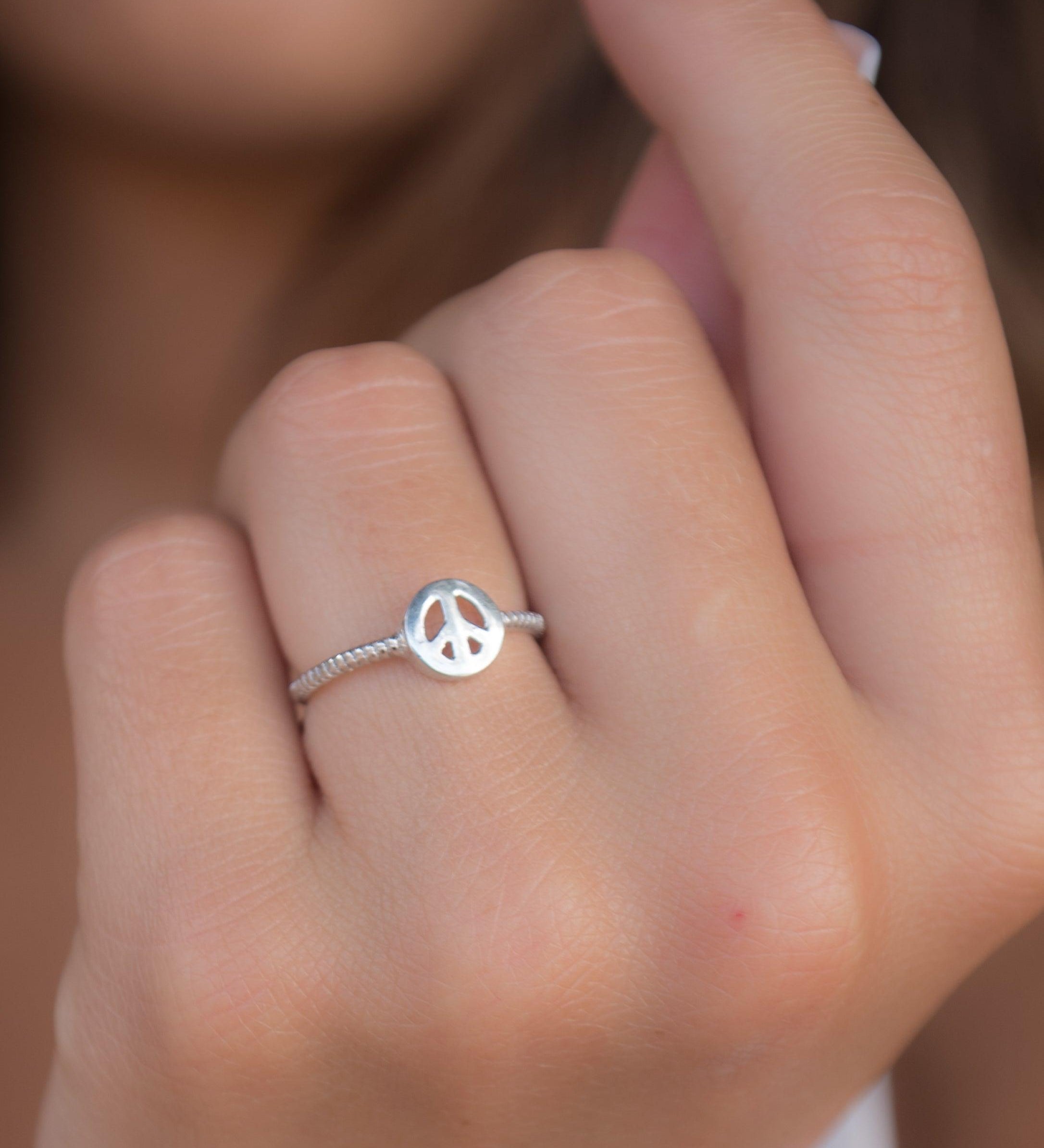 Peace Ring~ Sterling Silver 925~ SMR036 - Maresia Jewelry