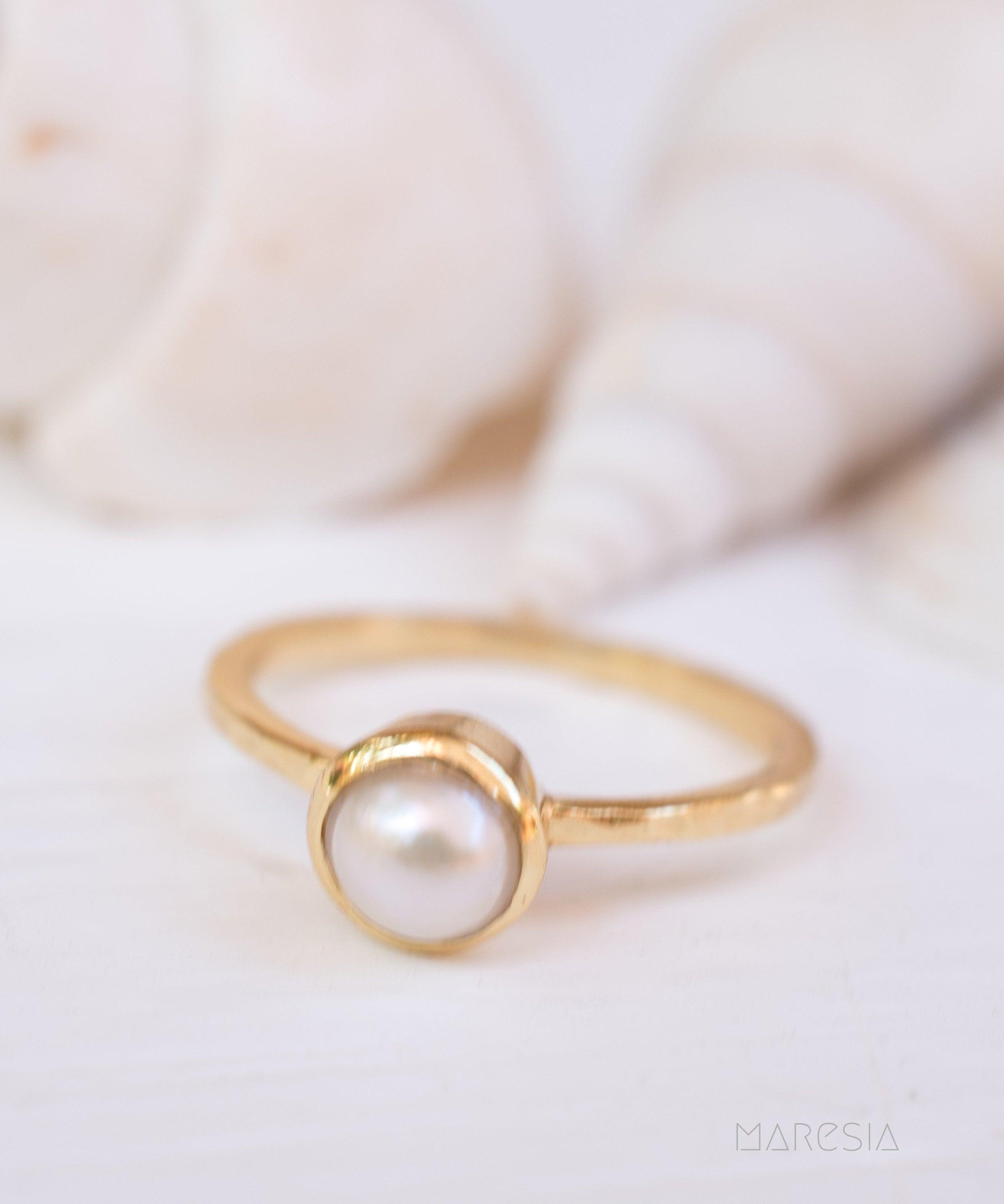Pearl Gold Ring ~ 18k Gold Plated ~ MR210 - Maresia Jewelry